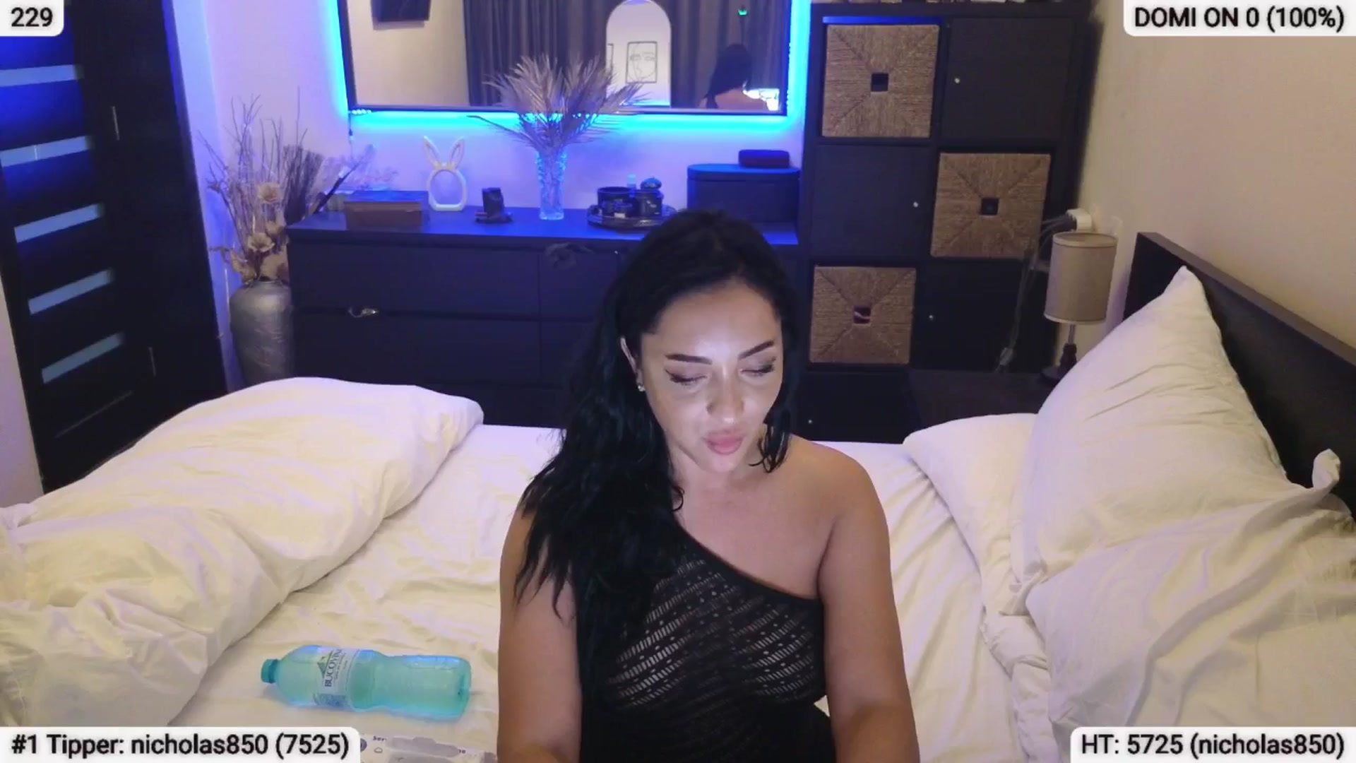 Gallery image thumbnail from EndlesssJoy's myfreecams stream on, 07/26/2024, 06:30 image 8 of 20