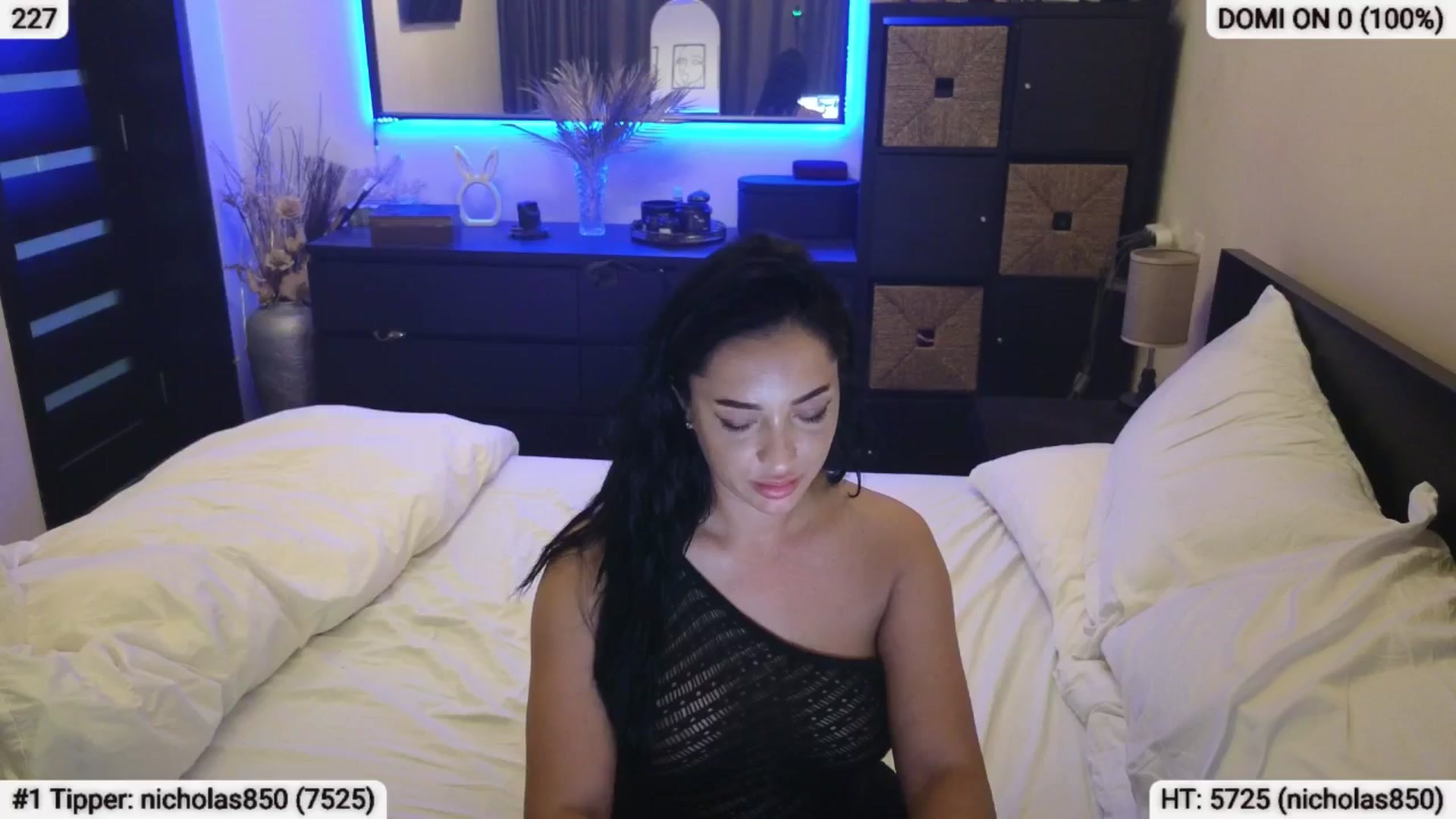 Gallery image thumbnail from EndlesssJoy's myfreecams stream on, 07/26/2024, 06:30 image 17 of 20