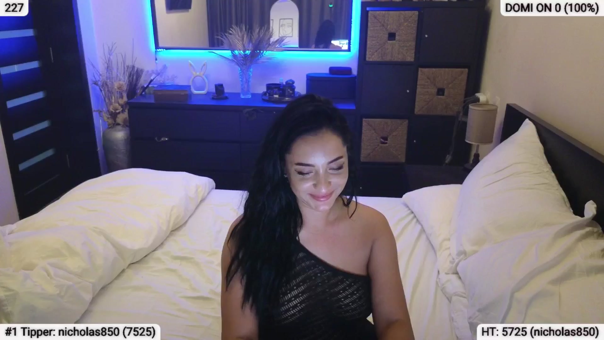 Gallery image thumbnail from EndlesssJoy's myfreecams stream on, 07/26/2024, 06:30 image 18 of 20