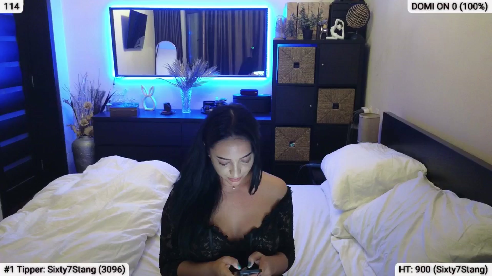Gallery image thumbnail from EndlesssJoy's myfreecams stream on, 08/04/2024, 04:12 image 12 of 20