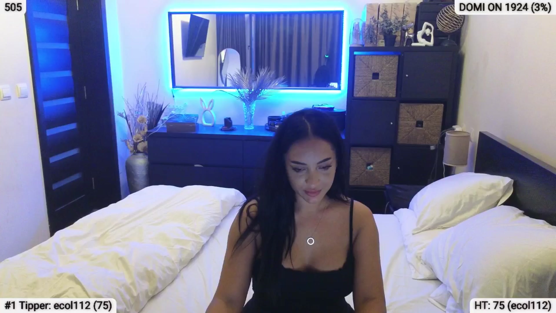 Gallery image thumbnail from EndlesssJoy's myfreecams stream on, 08/17/2024, 01:43 image 11 of 20
