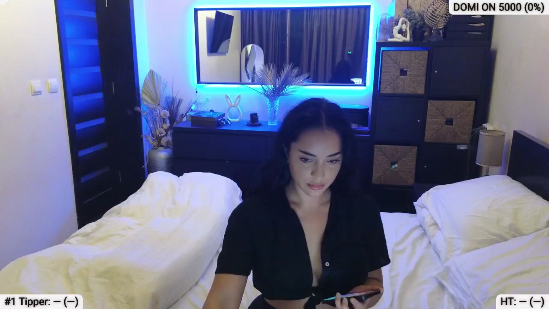 Gallery image thumbnail from EndlesssJoy's myfreecams stream on, 09/02/2024, 24:35 image 1 of 20