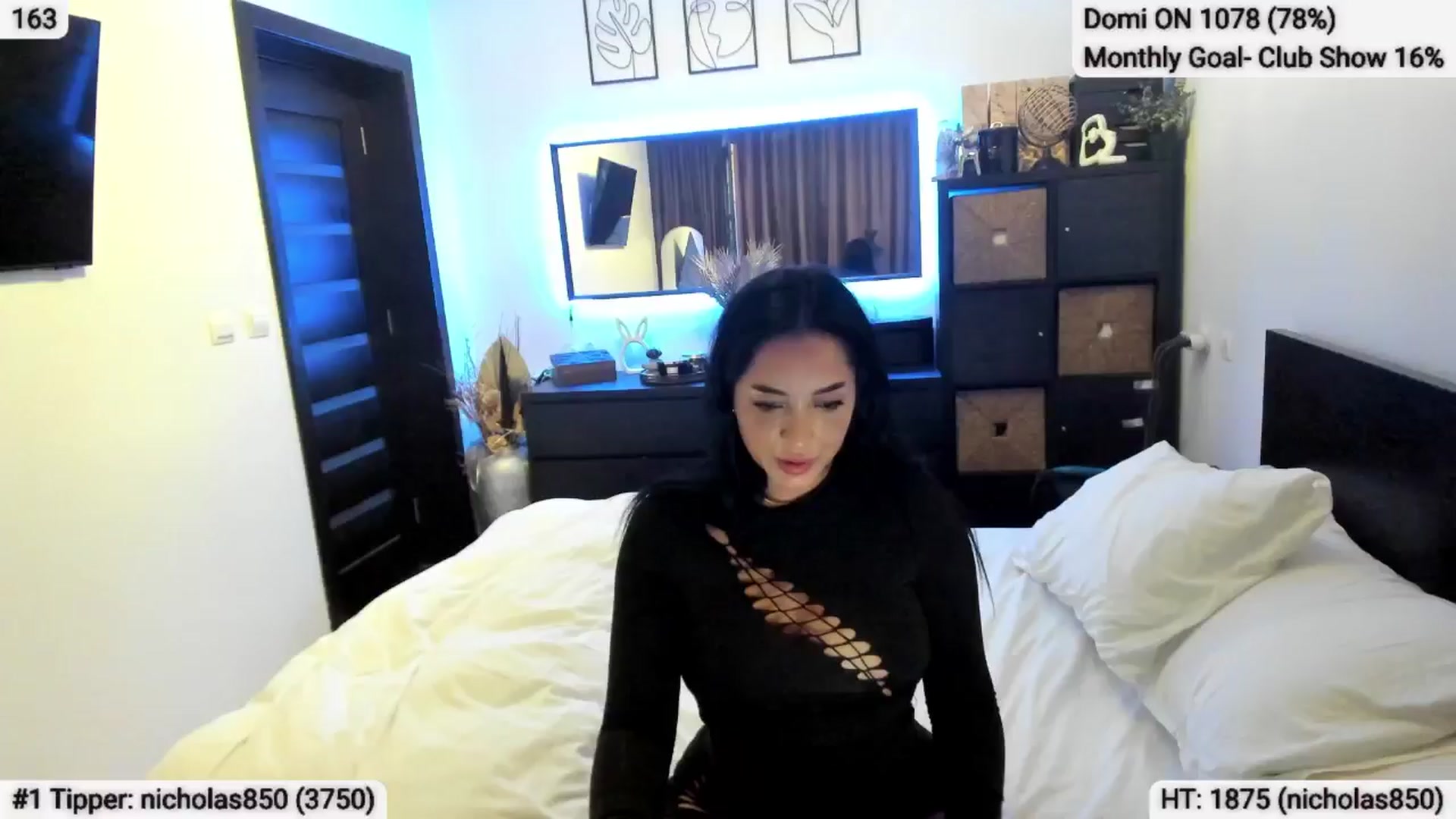 Gallery image thumbnail from EndlesssJoy's myfreecams stream on, 09/19/2024, 04:58 image 15 of 20