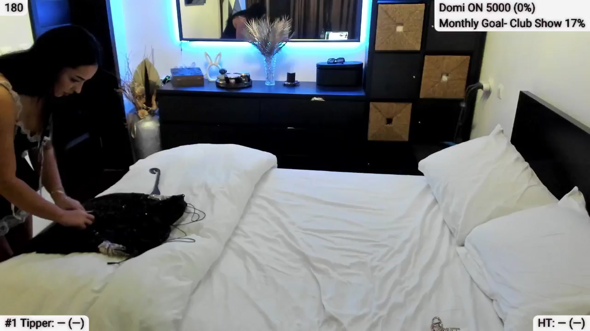 Gallery image thumbnail from EndlesssJoy's myfreecams stream on, 09/21/2024, 24:55 image 6 of 20