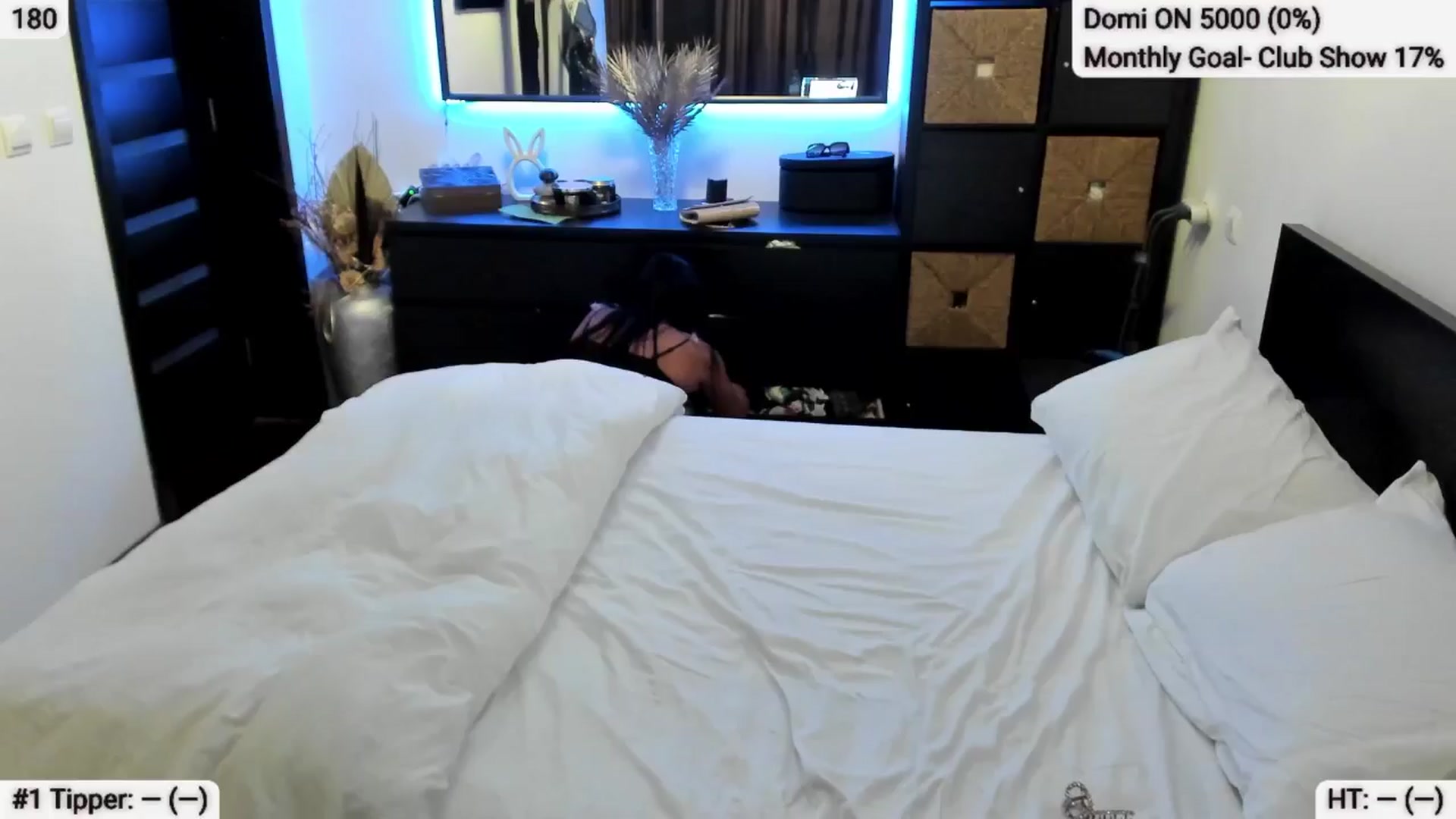 Gallery image thumbnail from EndlesssJoy's myfreecams stream on, 09/21/2024, 24:55 image 8 of 20