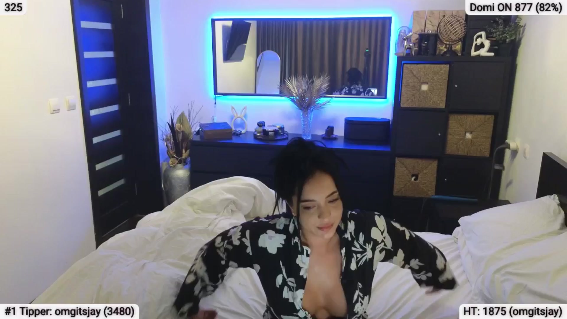Gallery image thumbnail from EndlesssJoy's myfreecams stream on, 11/24/2024, 08:49 image 13 of 20
