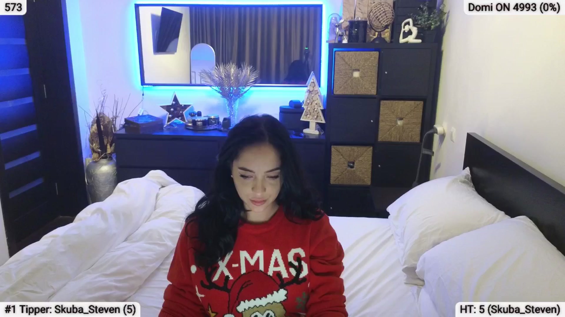 Gallery image thumbnail from EndlesssJoy's myfreecams stream on, 12/26/2024, 07:05 image 4 of 20