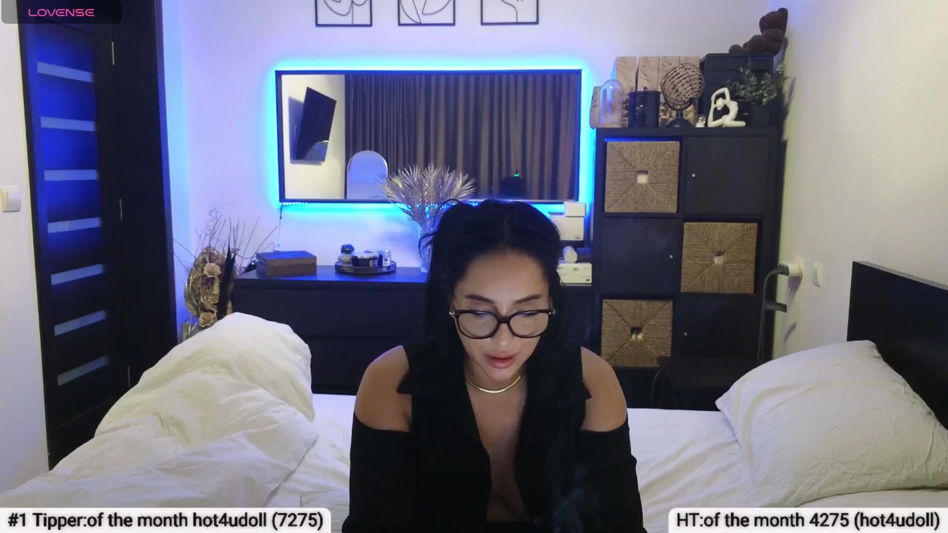 Gallery image thumbnail from EndlesssJoy's myfreecams stream on, 01/26/2025, 08:14 image 18 of 20