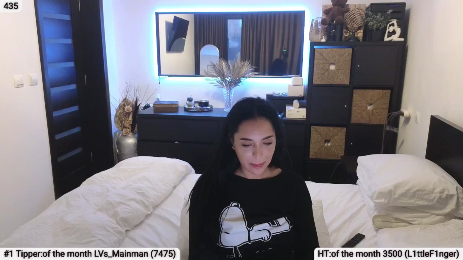 Gallery image thumbnail from EndlesssJoy's myfreecams stream on, 02/24/2025, 05:46 image 1 of 20
