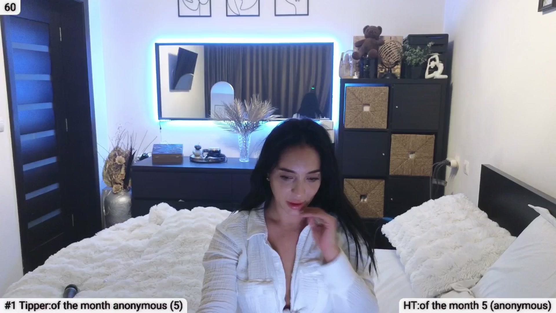 Gallery image thumbnail from EndlesssJoy's myfreecams stream on, 03/01/2025, 08:51 image 18 of 20