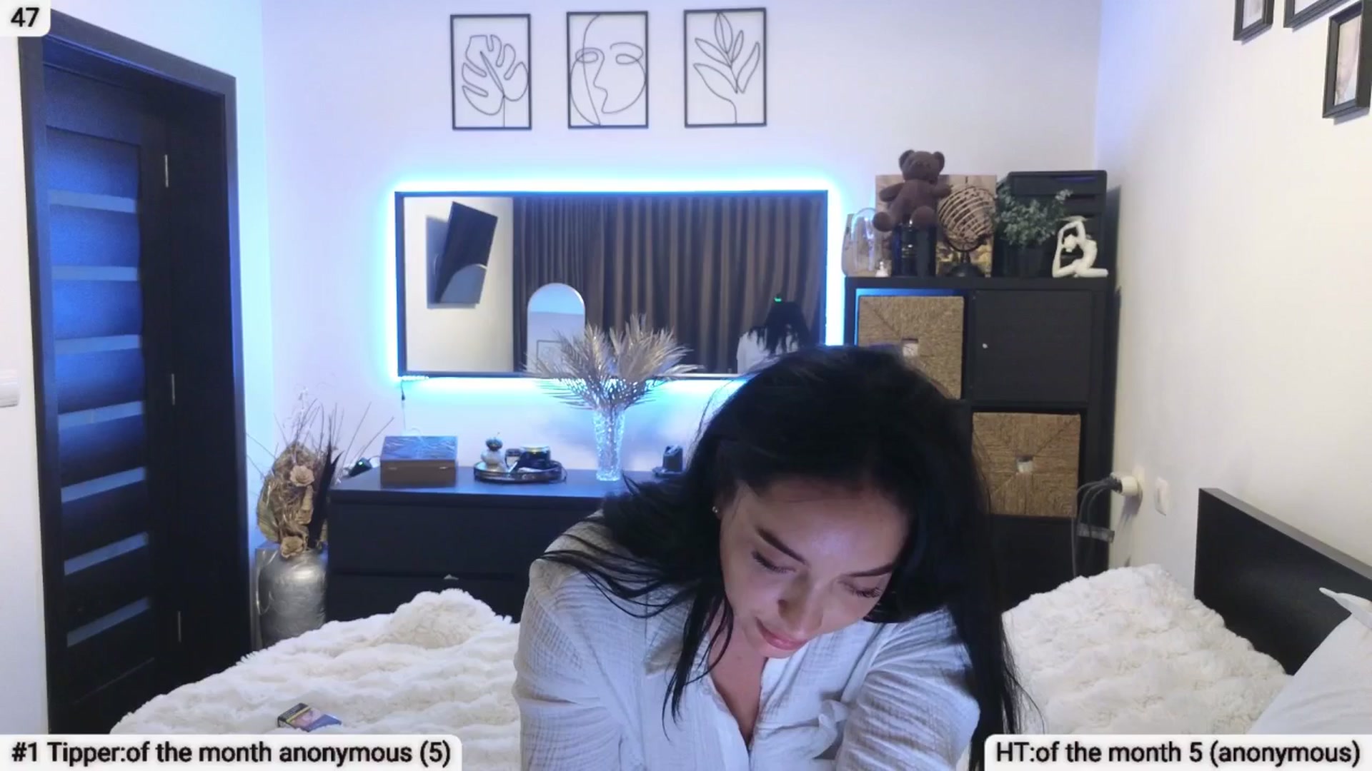 Gallery image thumbnail from EndlesssJoy's myfreecams stream on, 03/01/2025, 08:51 image 12 of 20