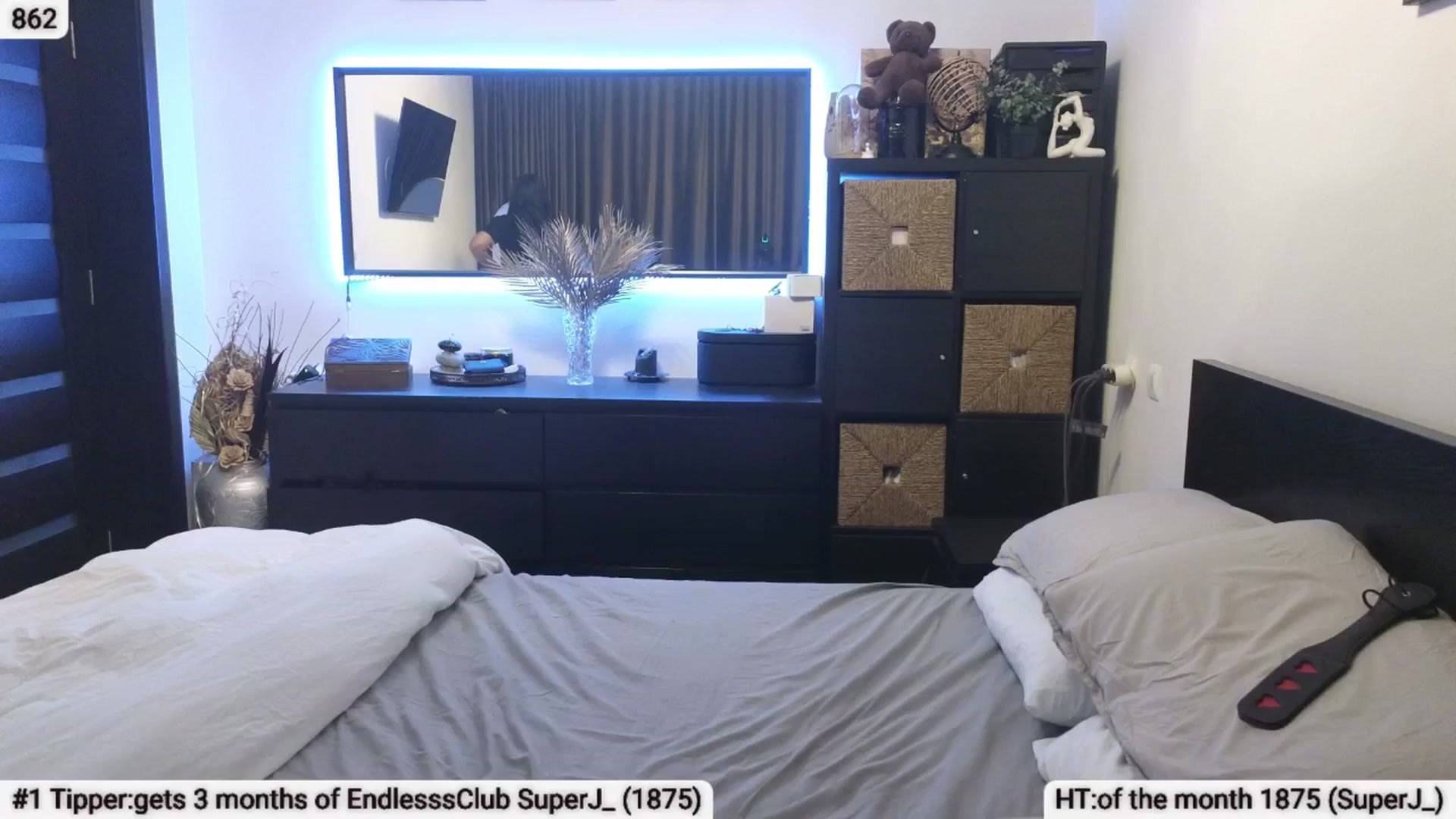 Gallery image thumbnail from EndlesssJoy's myfreecams stream on, 03/10/2025, 06:56 image 10 of 20