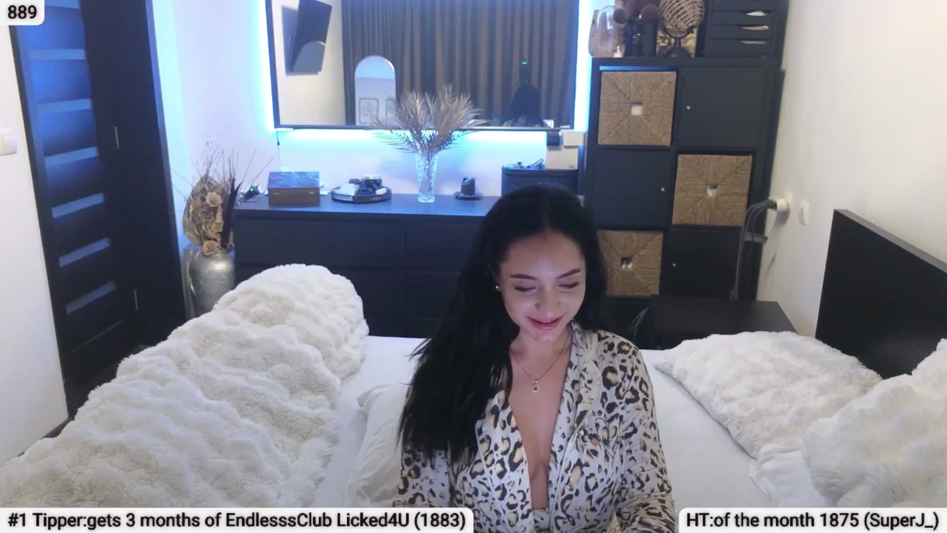 Gallery image thumbnail from EndlesssJoy's myfreecams stream on, 03/13/2025, 07:22 image 6 of 20
