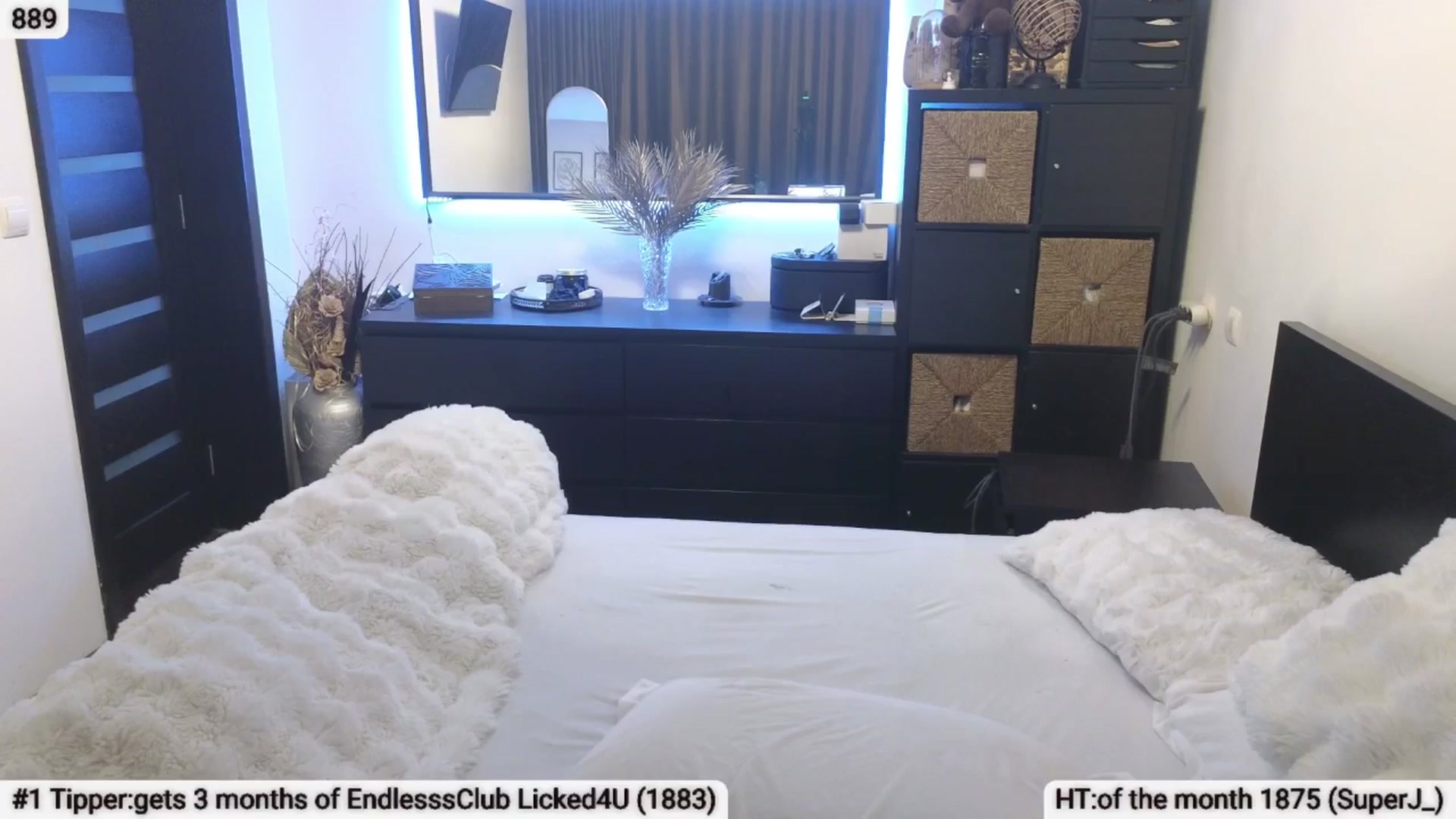 Gallery image thumbnail from EndlesssJoy's myfreecams stream on, 03/13/2025, 07:22 image 5 of 20