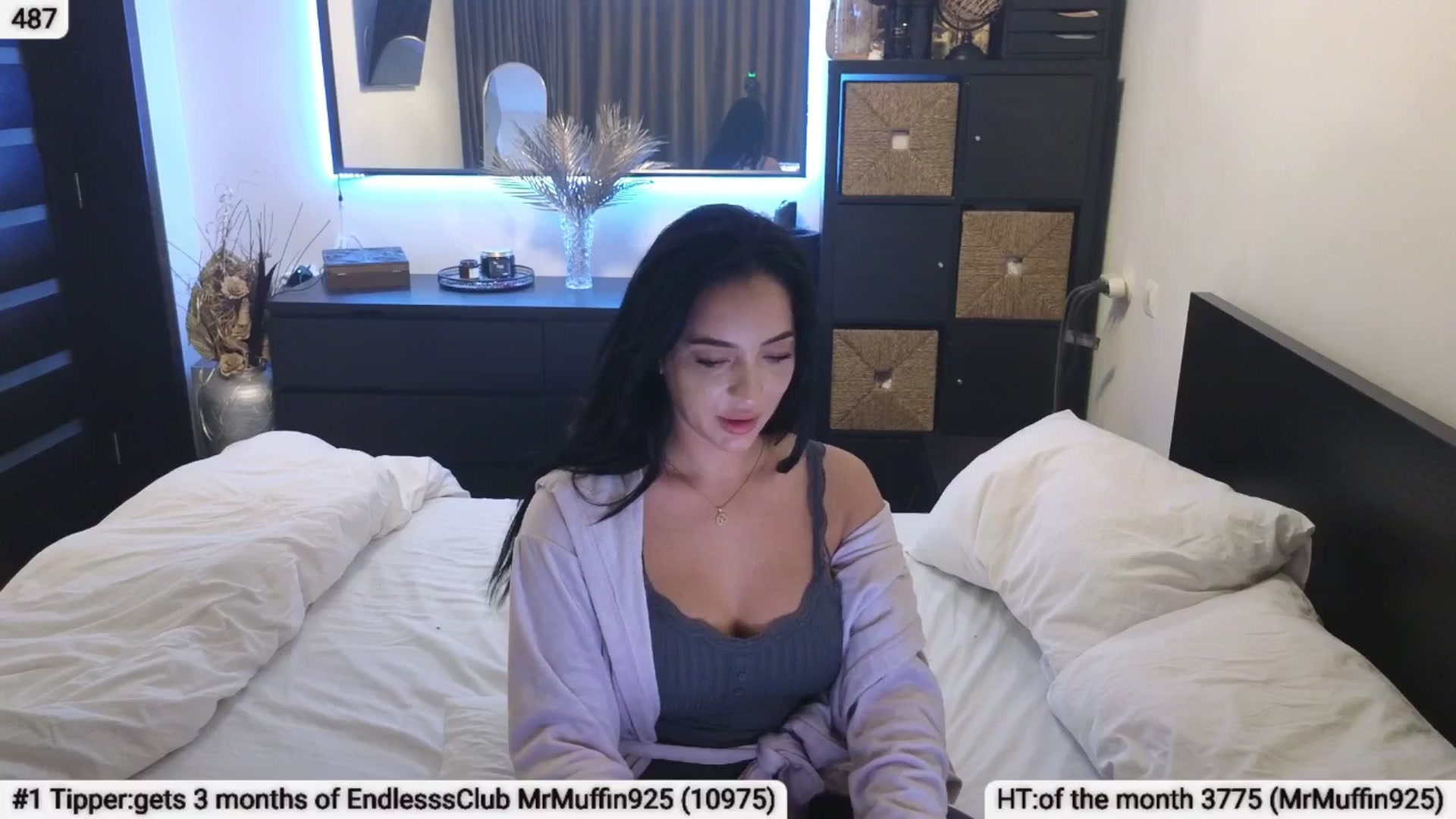 Gallery image thumbnail from EndlesssJoy's myfreecams stream on, 03/21/2025, 06:43 image 14 of 20