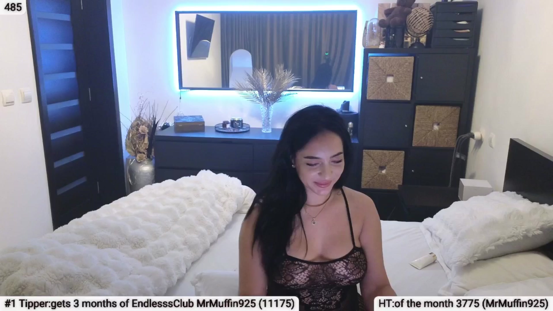Gallery image thumbnail from EndlesssJoy's myfreecams stream on, 03/27/2025, 05:06 image 18 of 20