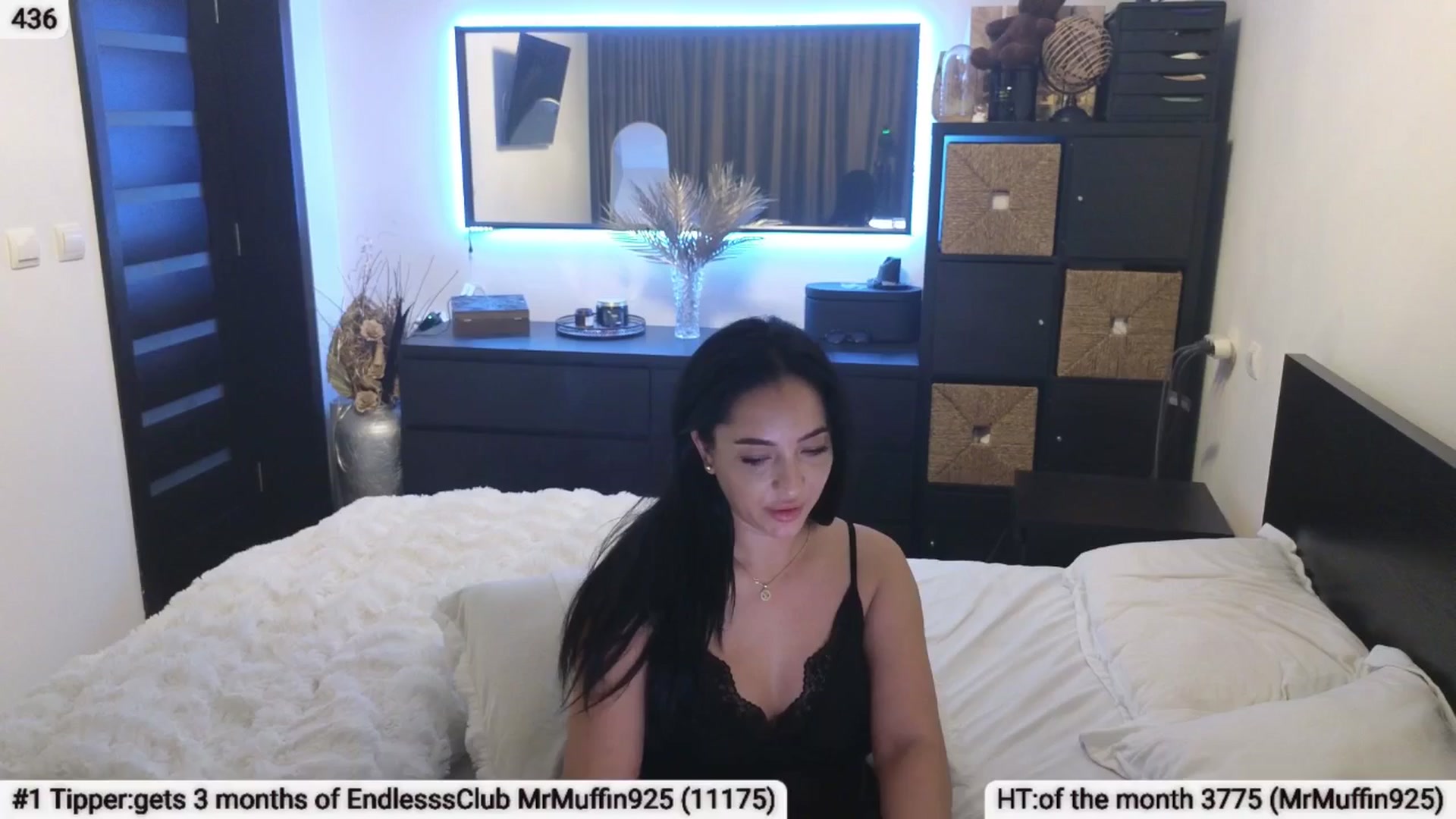 Gallery image thumbnail from EndlesssJoy's myfreecams stream on, 03/30/2025, 06:33 image 1 of 20