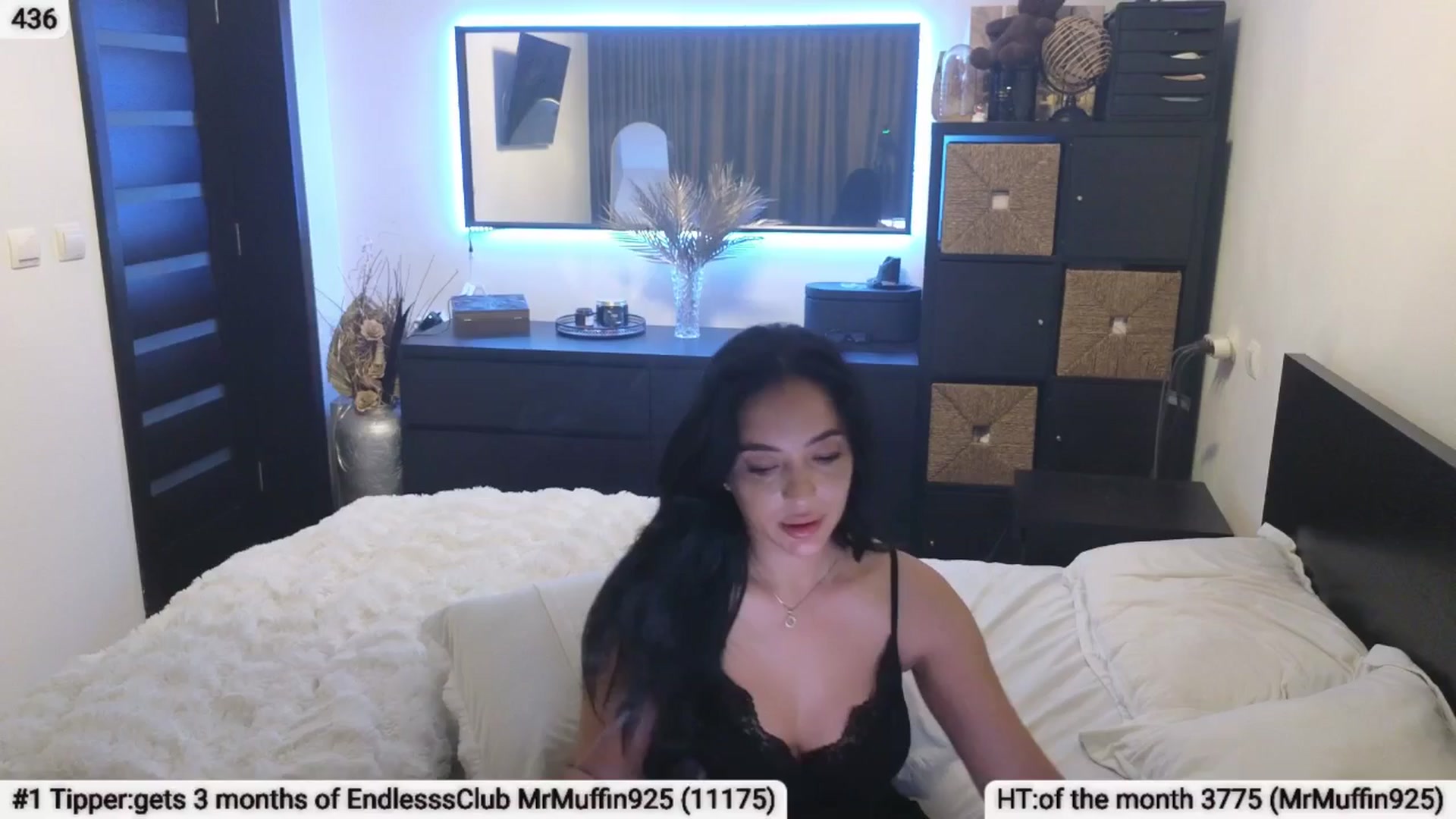 Gallery image thumbnail from EndlesssJoy's myfreecams stream on, 03/30/2025, 06:33 image 14 of 20