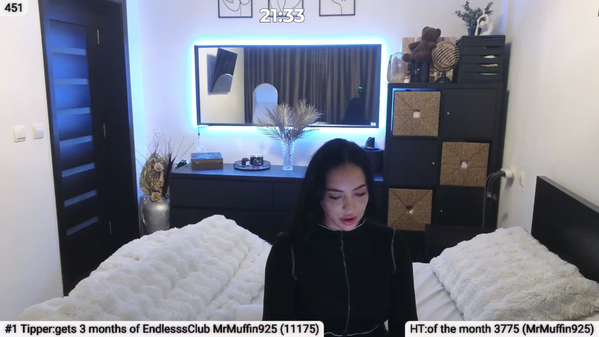 Gallery image thumbnail from EndlesssJoy's myfreecams stream on, 03/31/2025, 03:59 image 3 of 20