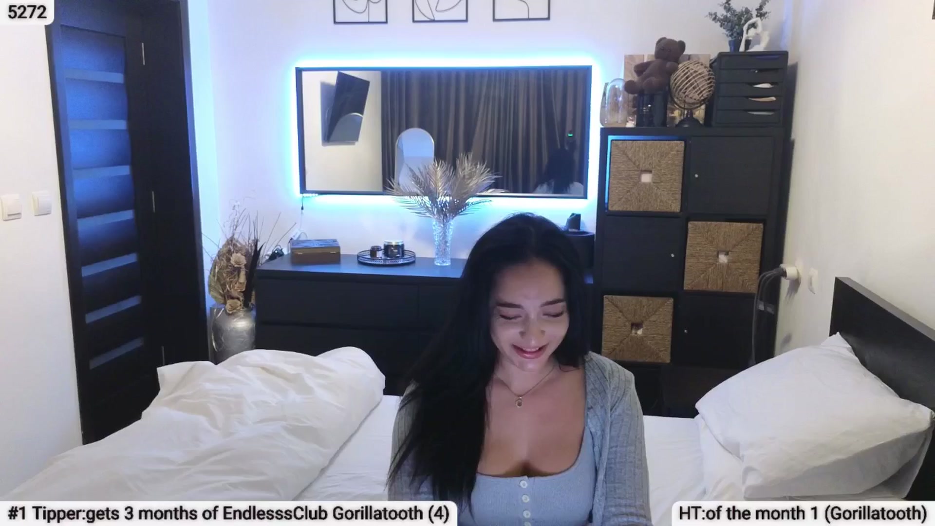 Gallery image thumbnail from EndlesssJoy's myfreecams stream on, 04/03/2025, 01:18 image 7 of 20