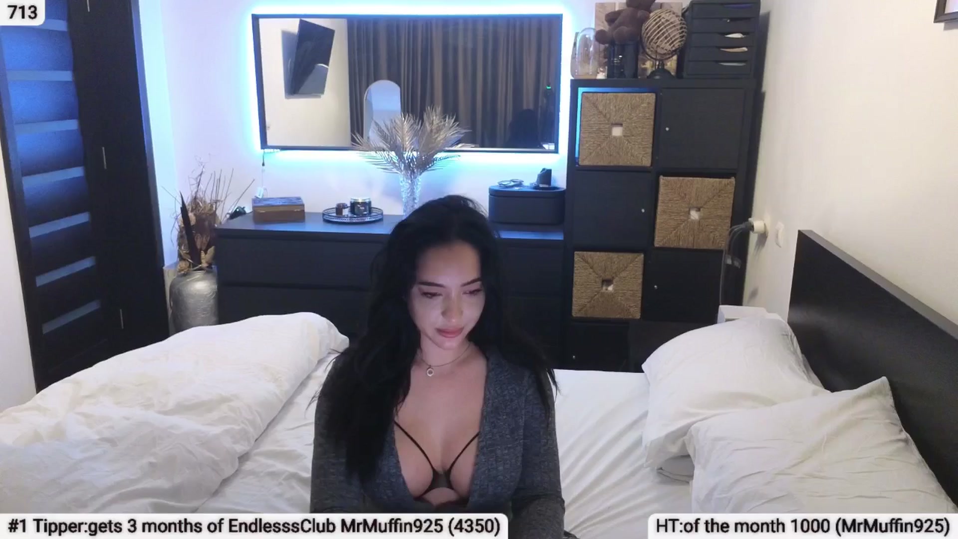 Gallery image thumbnail from EndlesssJoy's myfreecams stream on, 04/04/2025, 01:42 image 1 of 20
