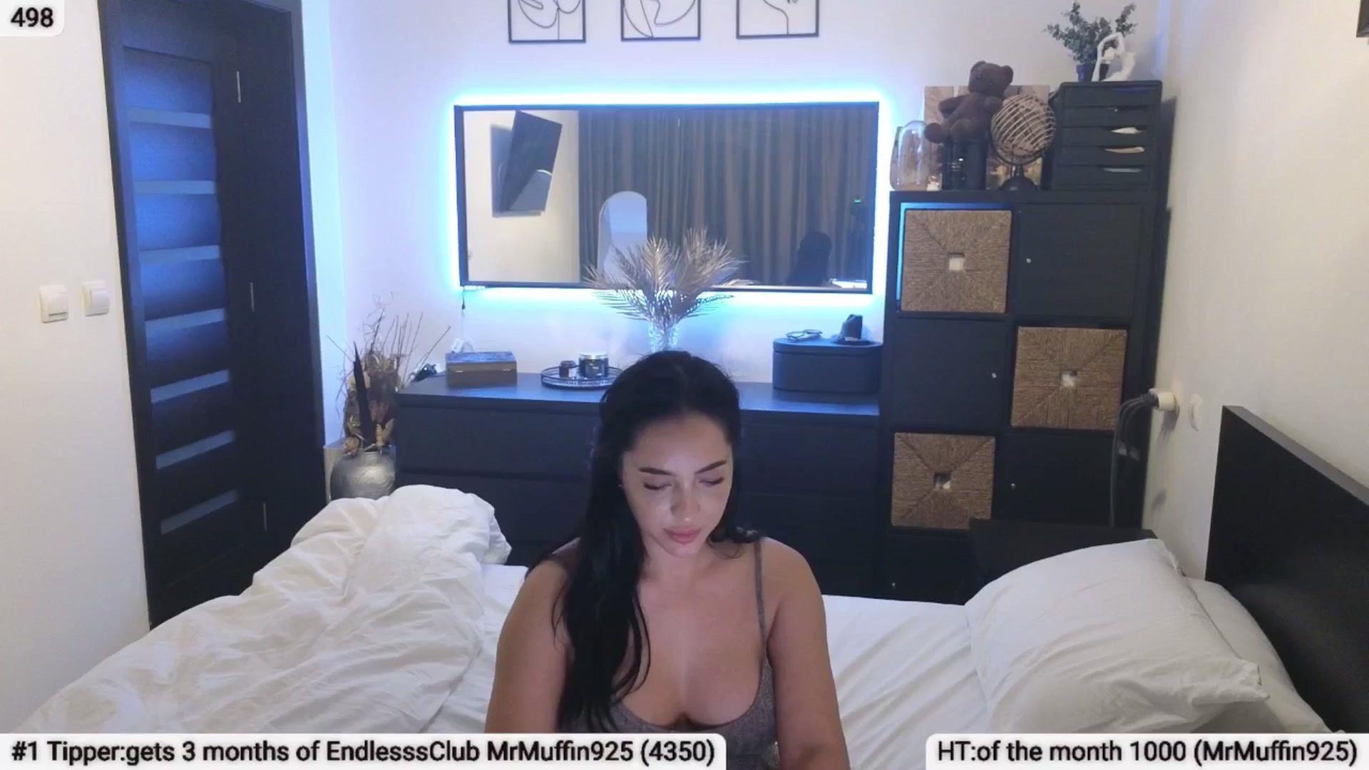 Gallery image thumbnail from EndlesssJoy's myfreecams stream on, 04/06/2025, 07:21 image 19 of 20