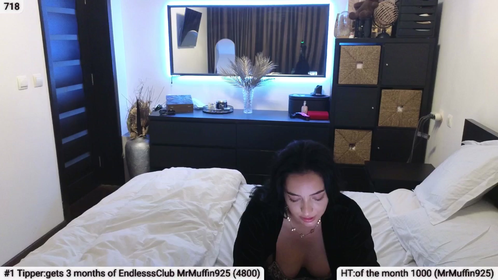 Gallery image thumbnail from EndlesssJoy's myfreecams stream on, 04/13/2025, 03:59 image 3 of 20