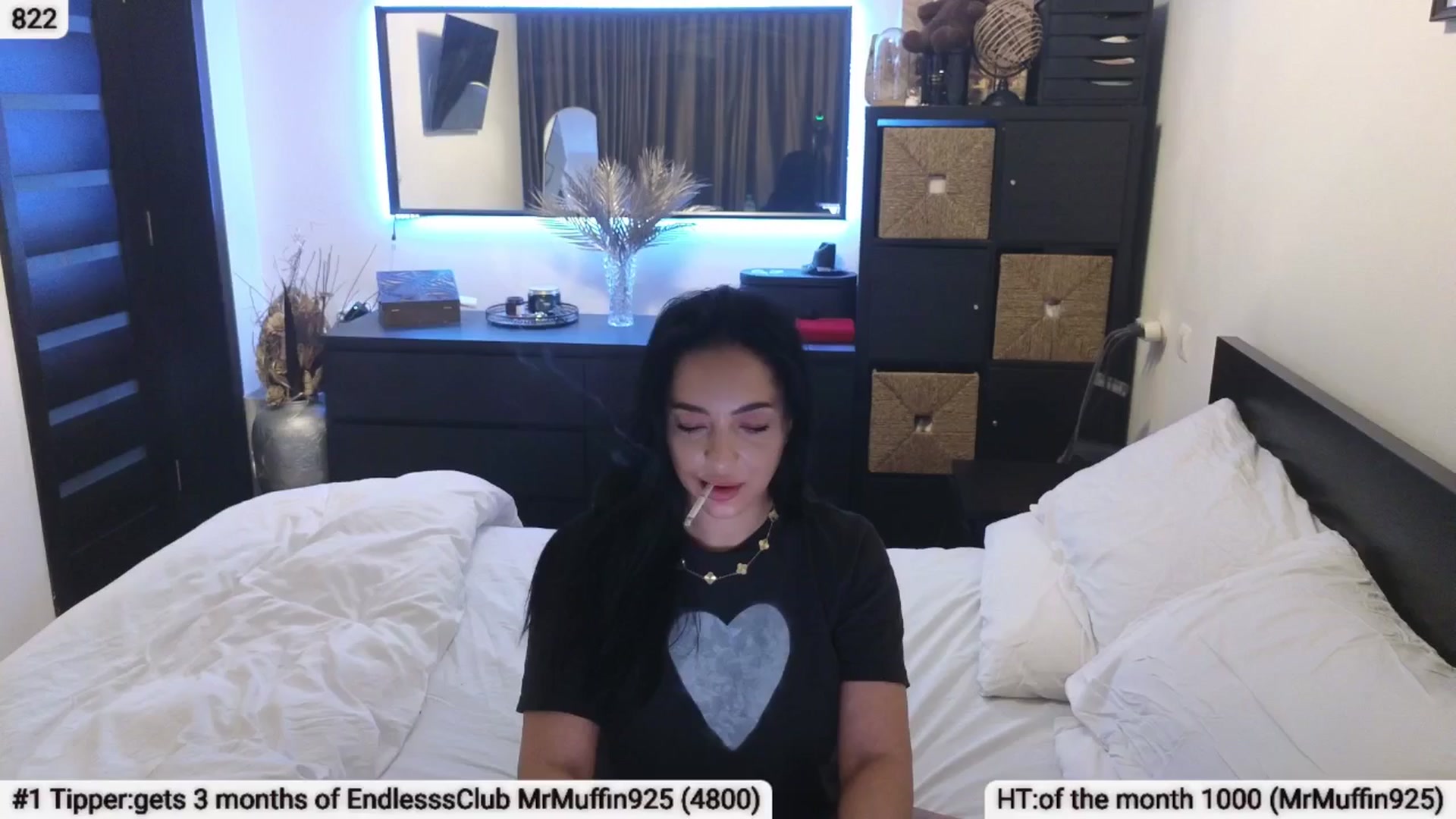 Gallery image thumbnail from EndlesssJoy's myfreecams stream on, 04/17/2025, 04:34 image 12 of 20