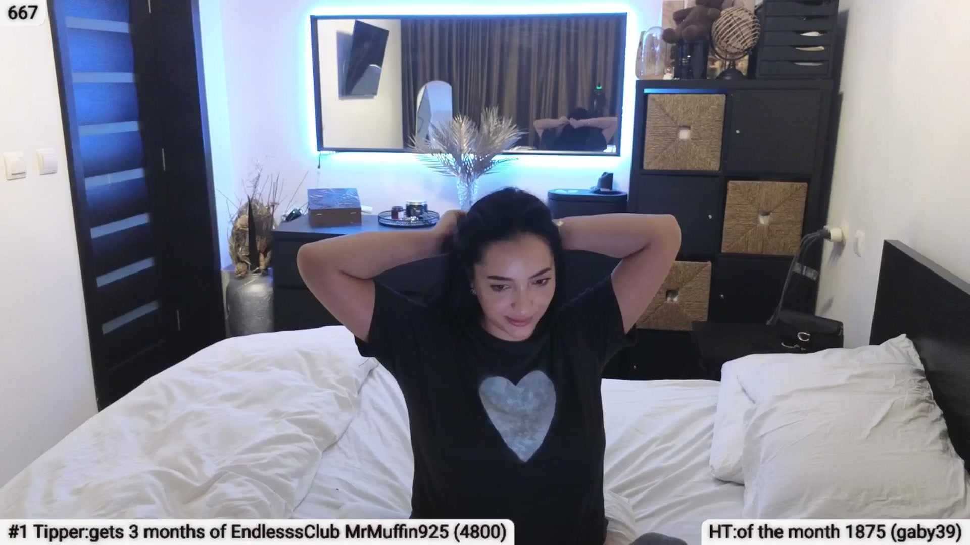Gallery image thumbnail from EndlesssJoy's myfreecams stream on, 04/17/2025, 07:14 image 20 of 20