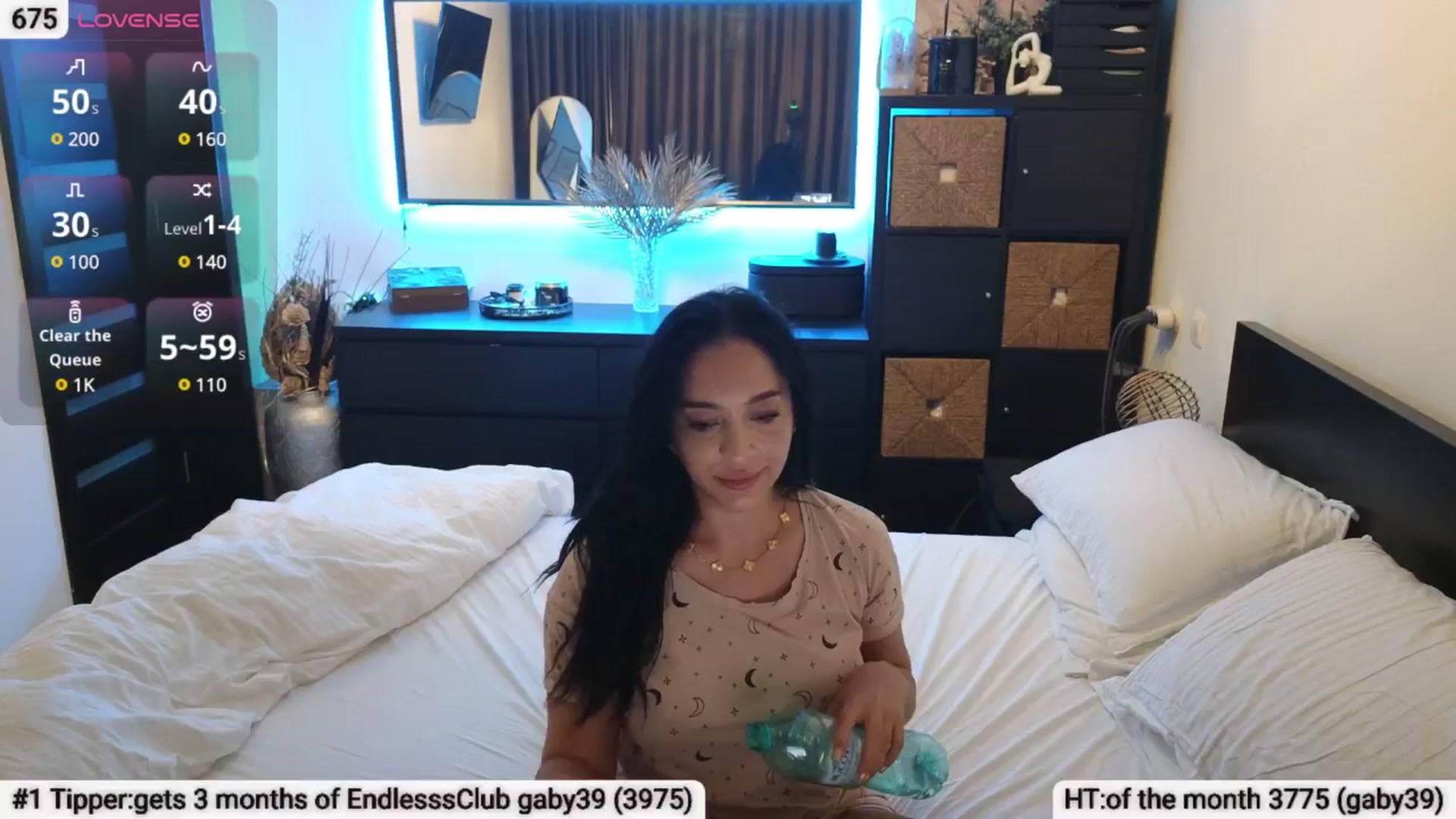 Gallery image thumbnail from EndlesssJoy's myfreecams stream on, 05/25/2025, 07:29 image 19 of 20