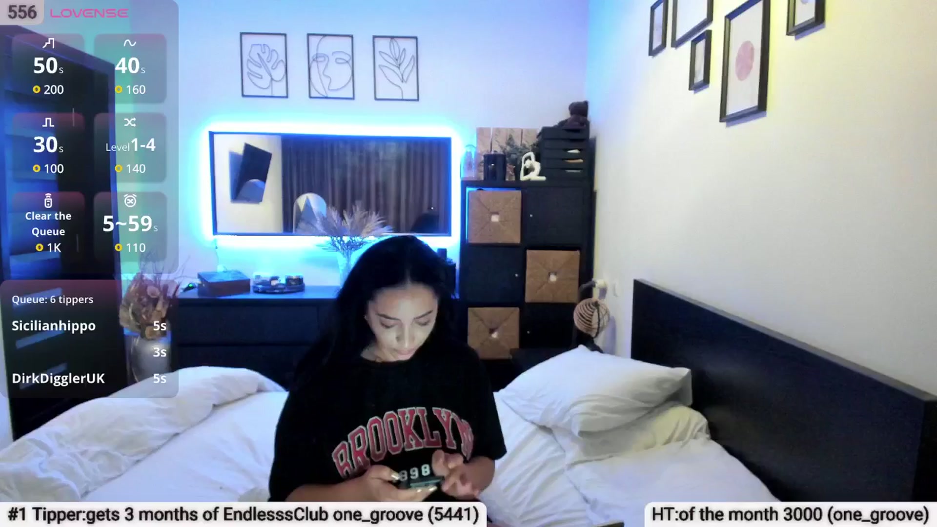 Gallery image thumbnail from EndlesssJoy's myfreecams stream on, 06/16/2025, 07:03 image 18 of 20