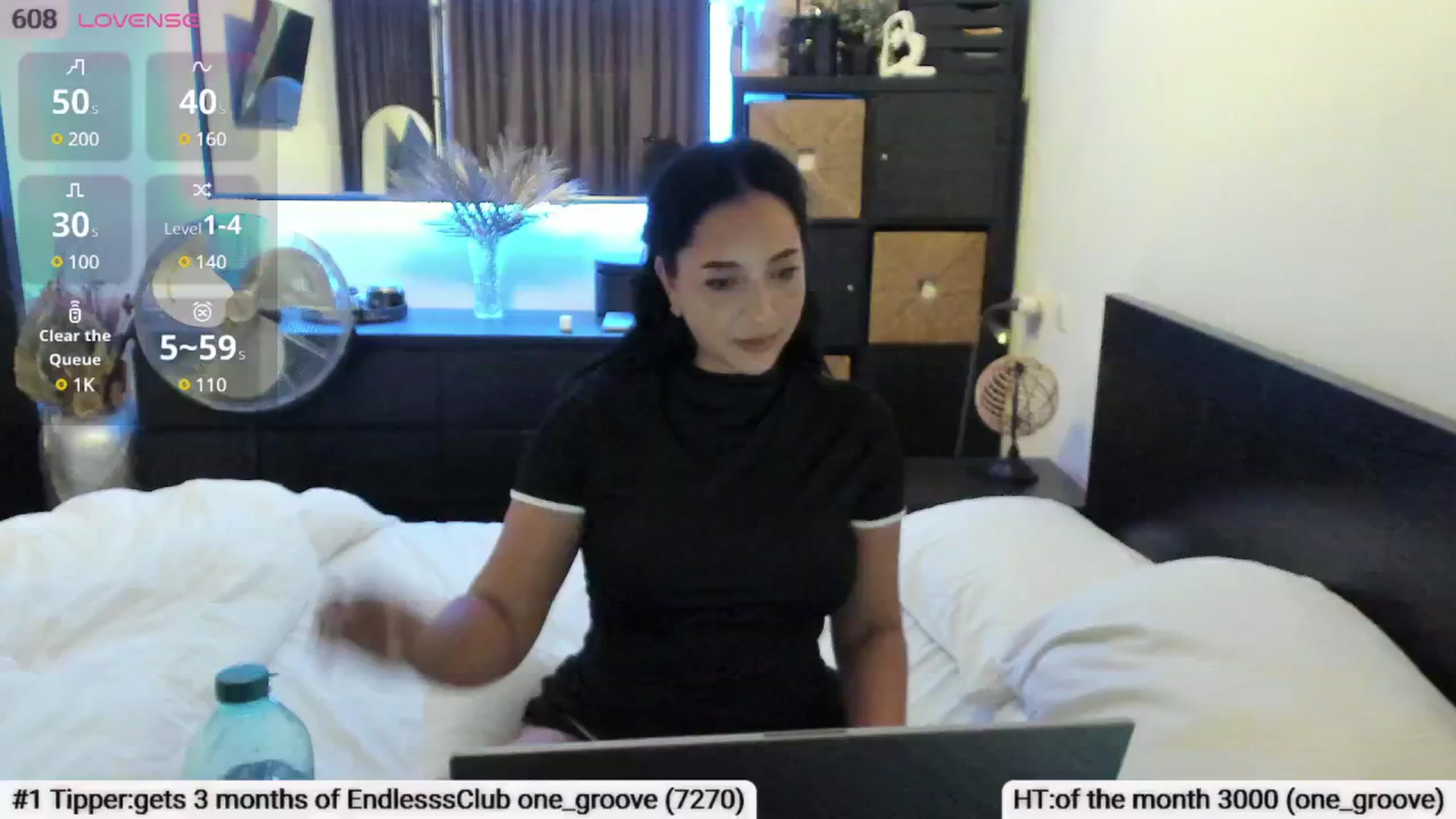 Gallery image thumbnail from EndlesssJoy's myfreecams stream on, 06/30/2025, 05:41 image 8 of 20