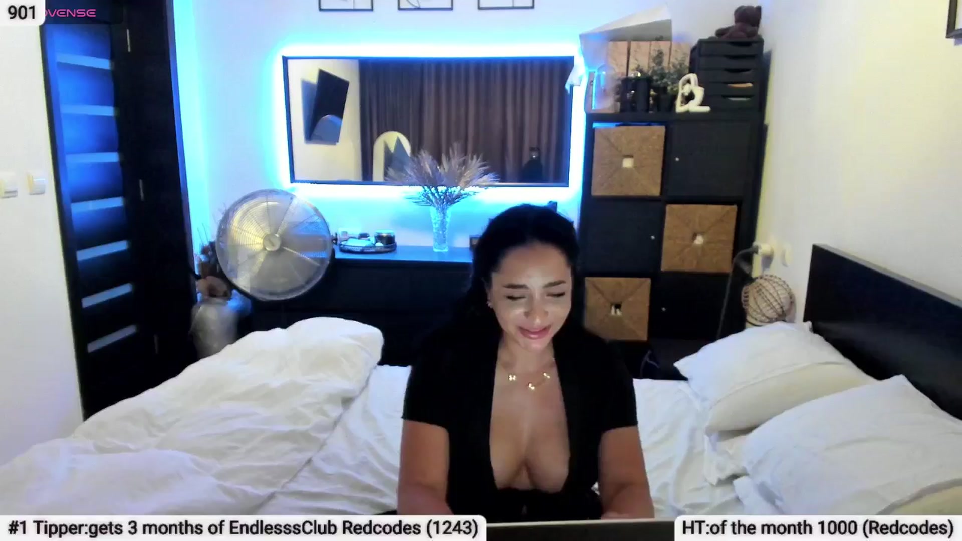 Gallery image thumbnail from EndlesssJoy's myfreecams stream on, 07/06/2025, 07:25 image 17 of 20