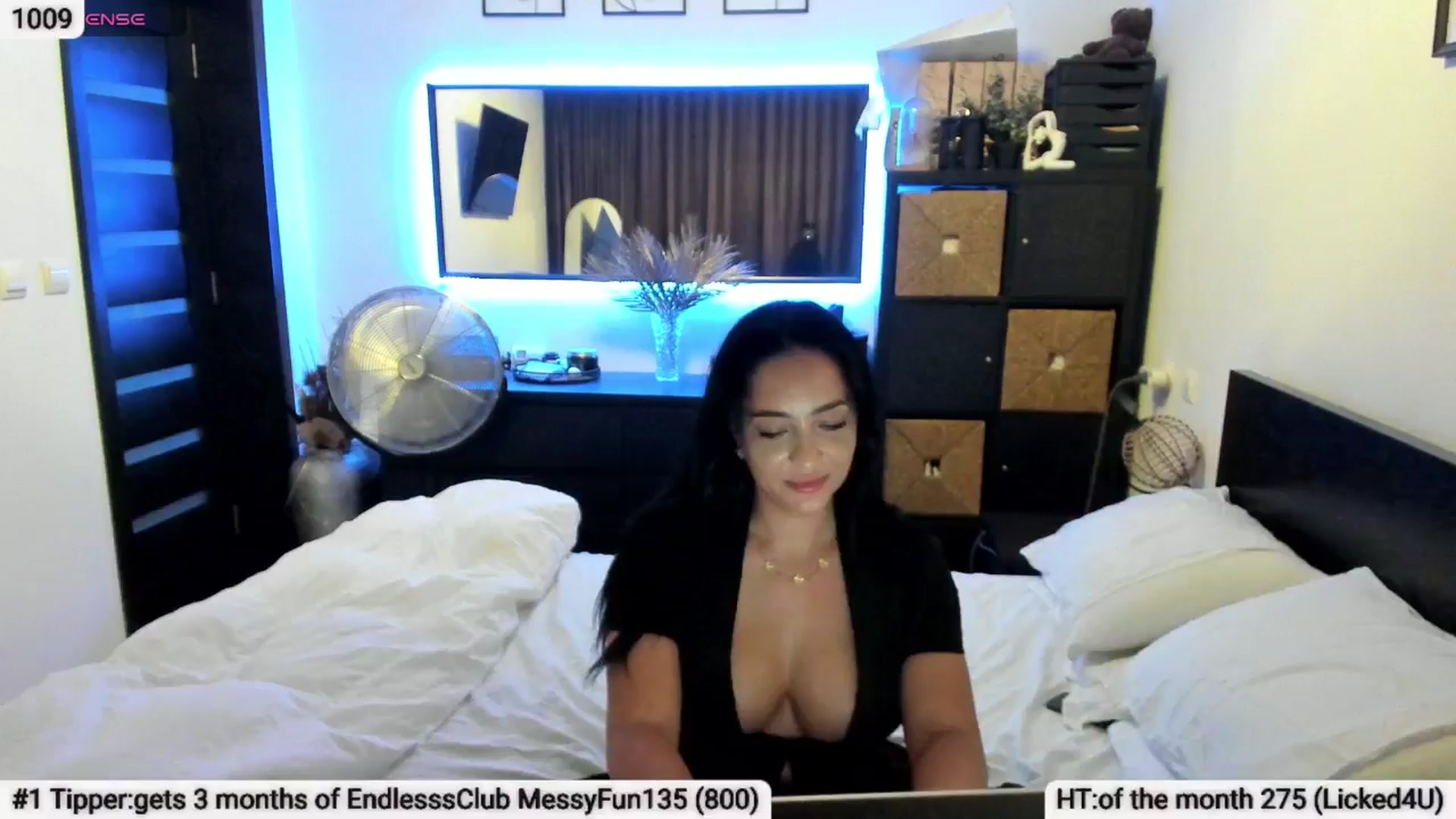 Gallery image thumbnail from EndlesssJoy's myfreecams stream on, 07/06/2025, 07:25 image 5 of 20