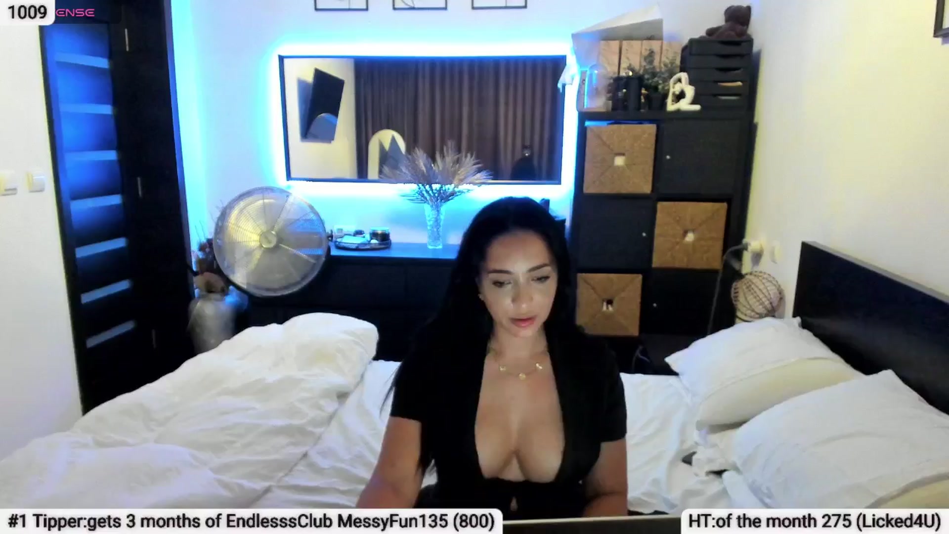 Gallery image thumbnail from EndlesssJoy's myfreecams stream on, 07/06/2025, 07:25 image 4 of 20