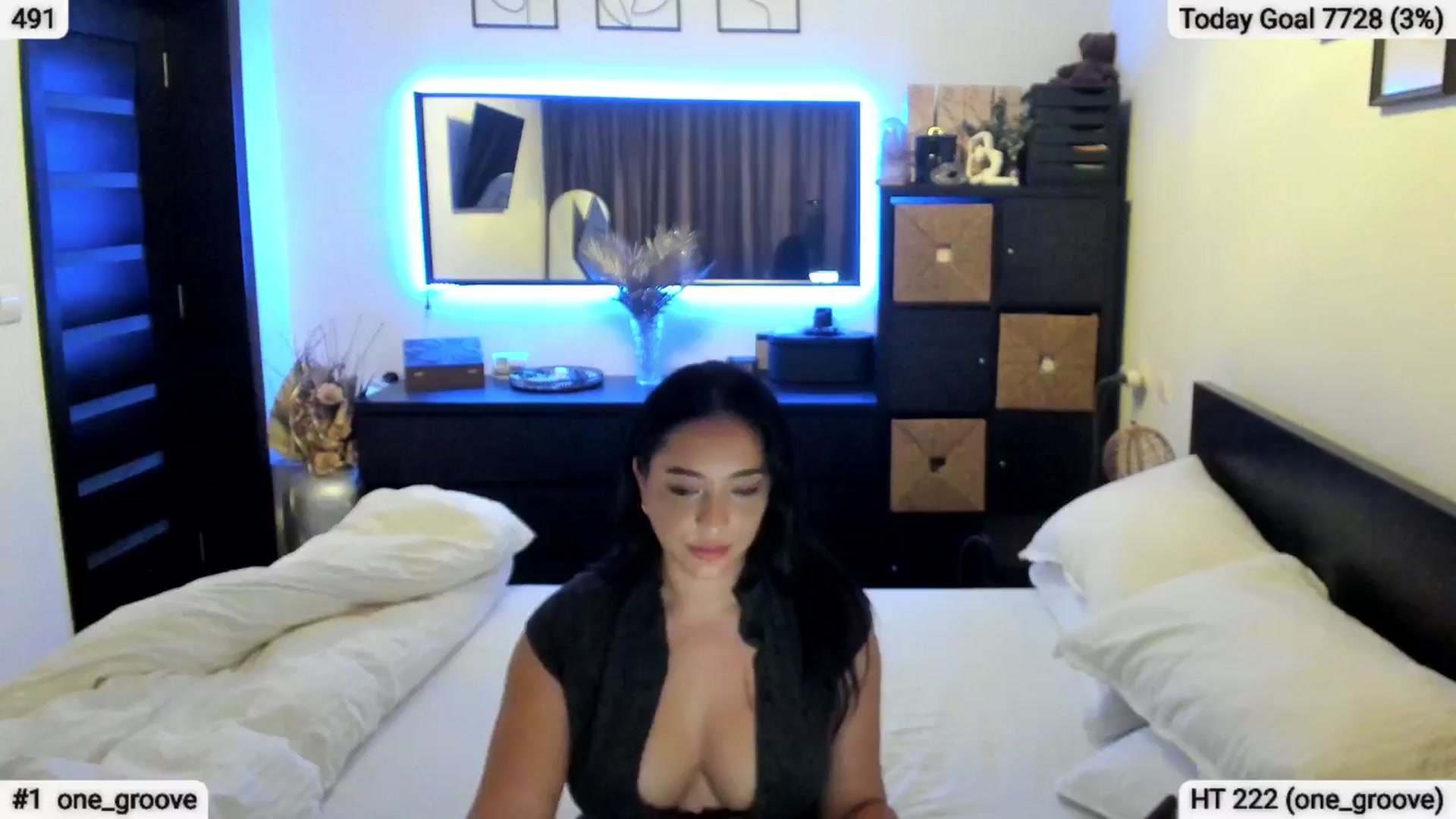 Gallery image thumbnail from EndlesssJoy's myfreecams stream on, 09/27/2025, 07:33 image 5 of 20