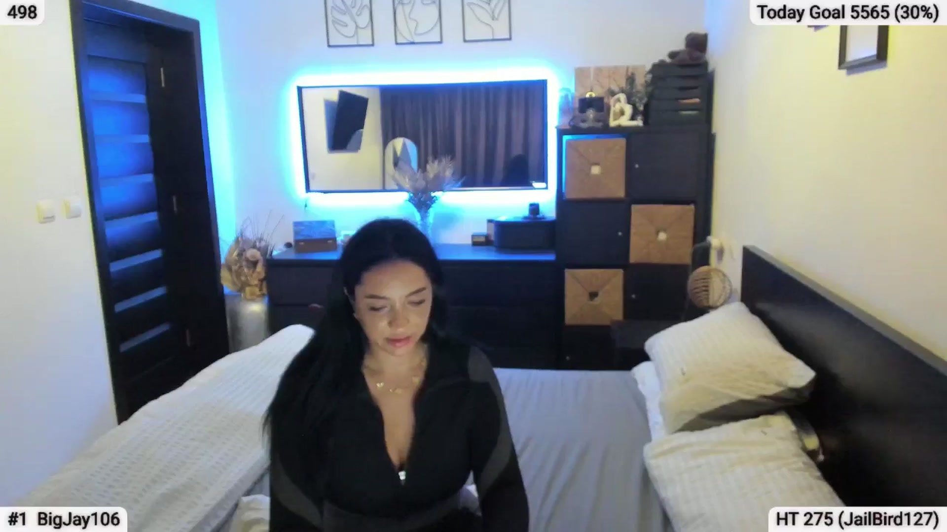 Gallery image thumbnail from EndlesssJoy's myfreecams stream on, 10/04/2025, 07:16 image 14 of 20