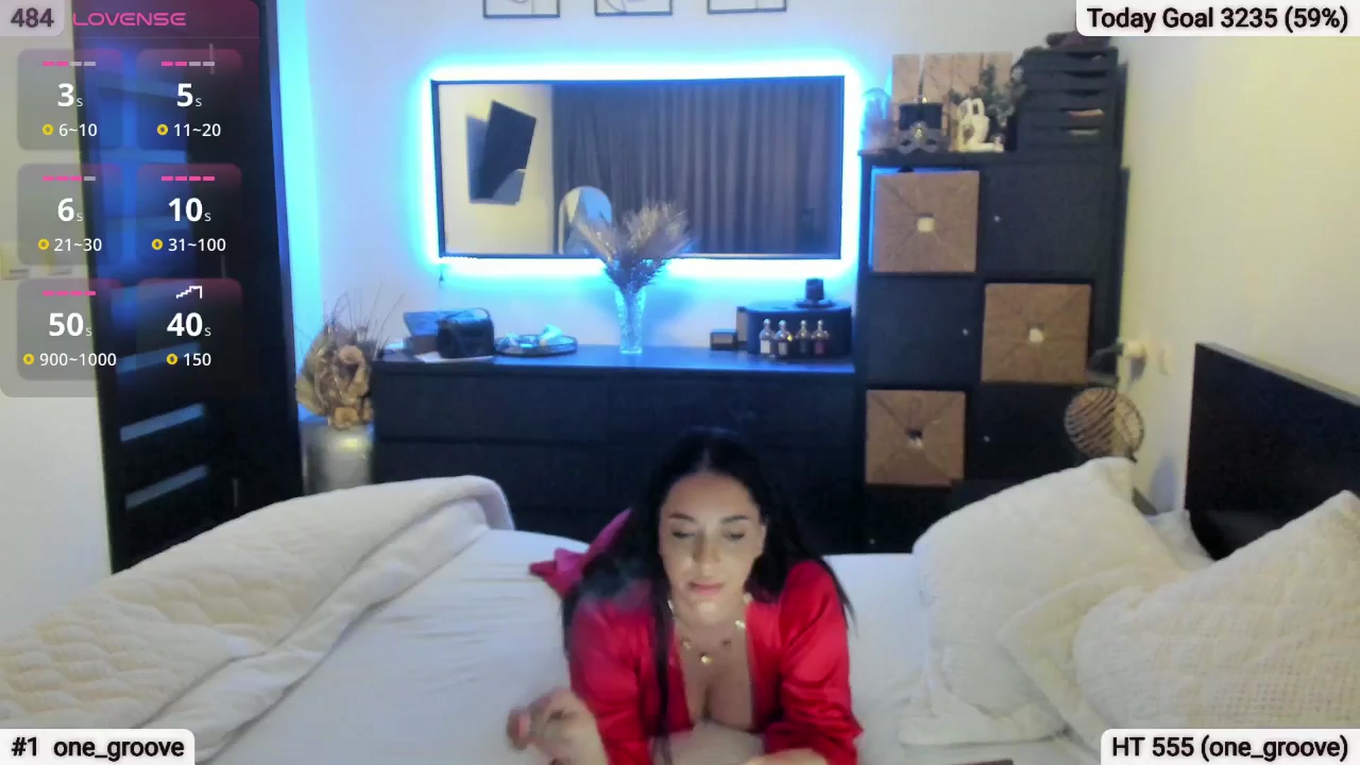 Gallery image thumbnail from EndlesssJoy's myfreecams stream on, 11/02/2025, 07:24 image 14 of 20