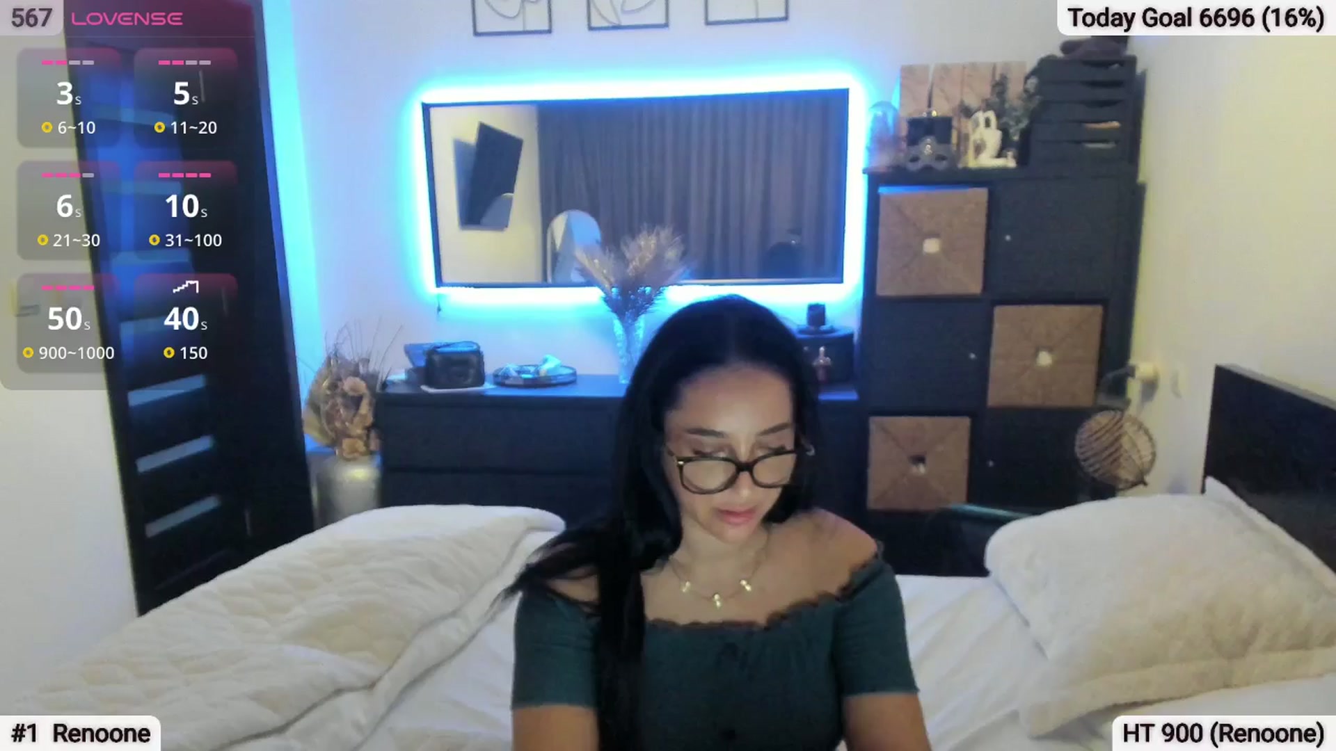 Gallery image thumbnail from EndlesssJoy's myfreecams stream on, 11/03/2025, 07:17 image 15 of 20