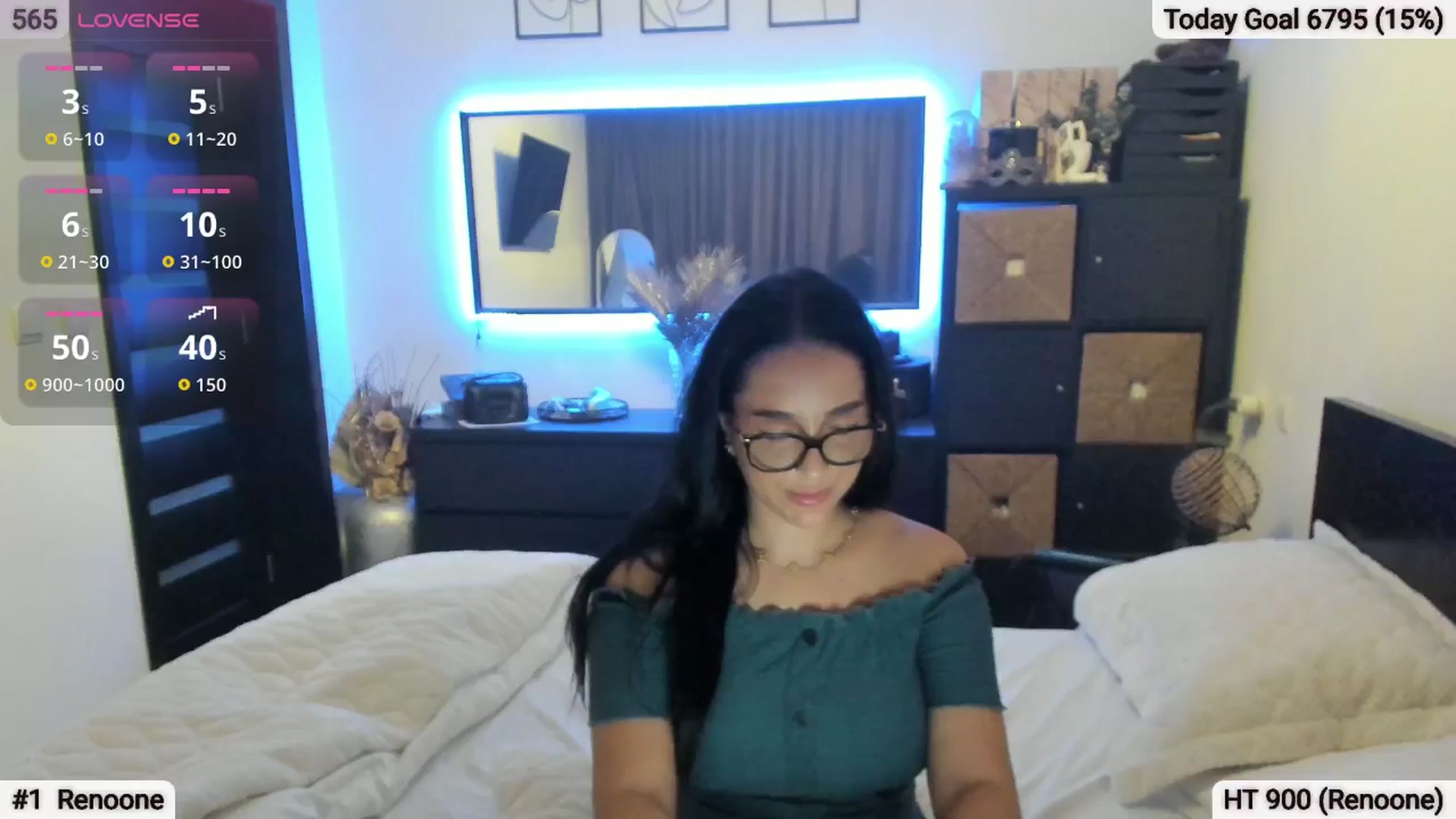 Gallery image thumbnail from EndlesssJoy's myfreecams stream on, 11/03/2025, 07:17 image 8 of 20
