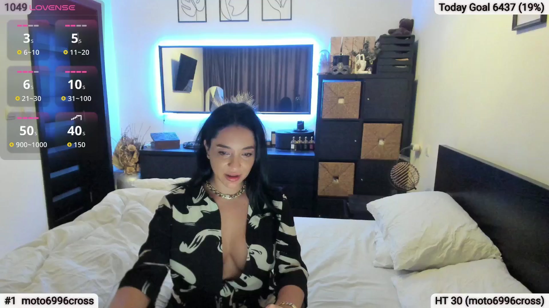 Gallery image thumbnail from EndlesssJoy's myfreecams stream on, 11/08/2025, 06:32 image 20 of 20