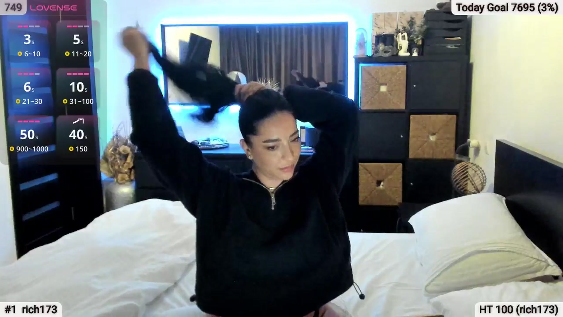 Gallery image thumbnail from EndlesssJoy's myfreecams stream on, 11/16/2025, 06:08 image 15 of 20