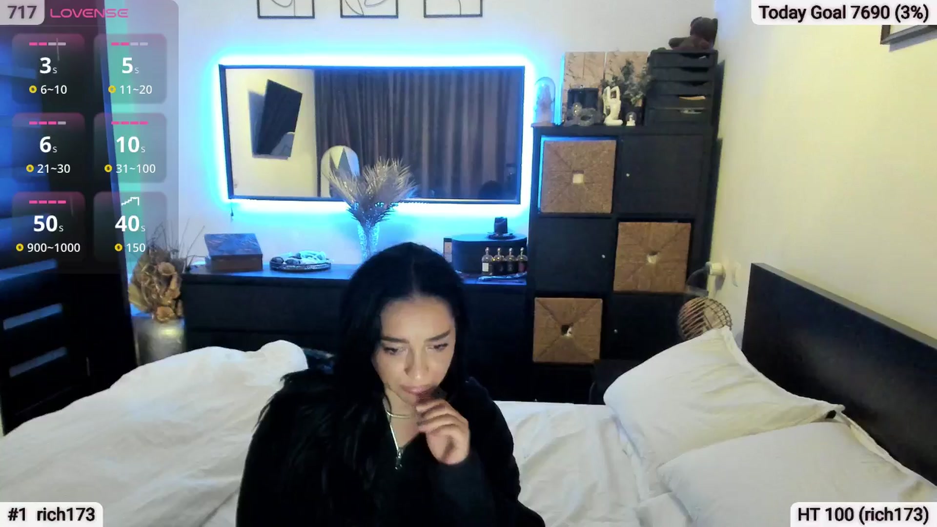 Gallery image thumbnail from EndlesssJoy's myfreecams stream on, 11/16/2025, 07:43 image 9 of 20