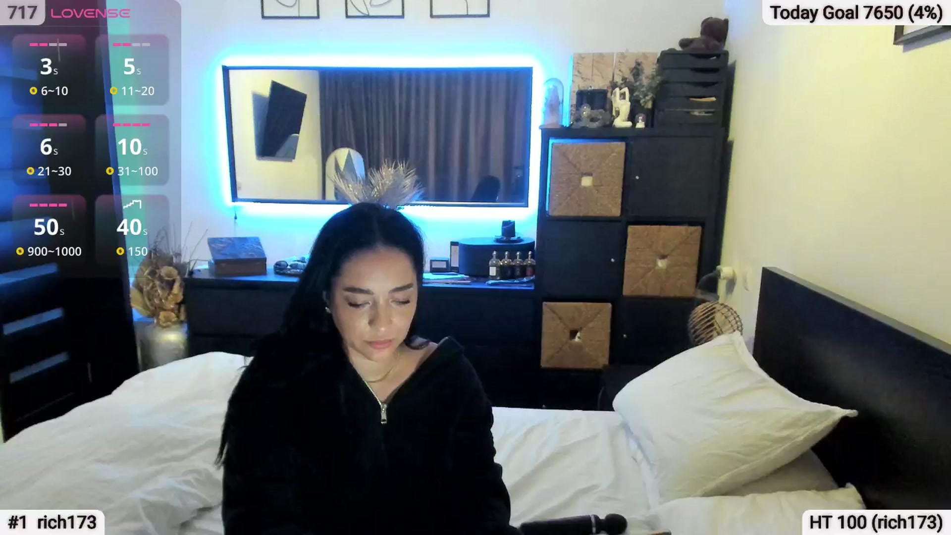 Gallery image thumbnail from EndlesssJoy's myfreecams stream on, 11/16/2025, 07:43 image 19 of 20