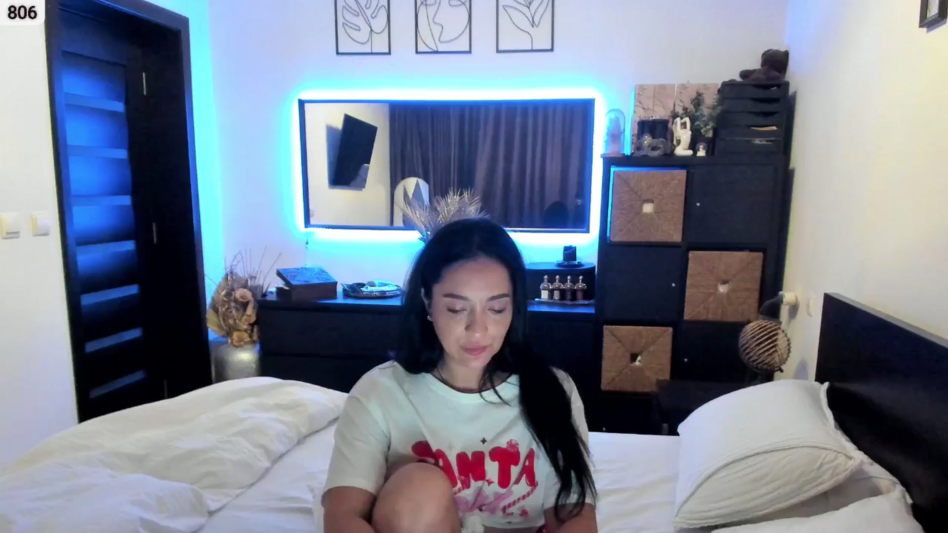 Gallery image thumbnail from EndlesssJoy's myfreecams stream on, 11/20/2025, 07:08 image 13 of 20