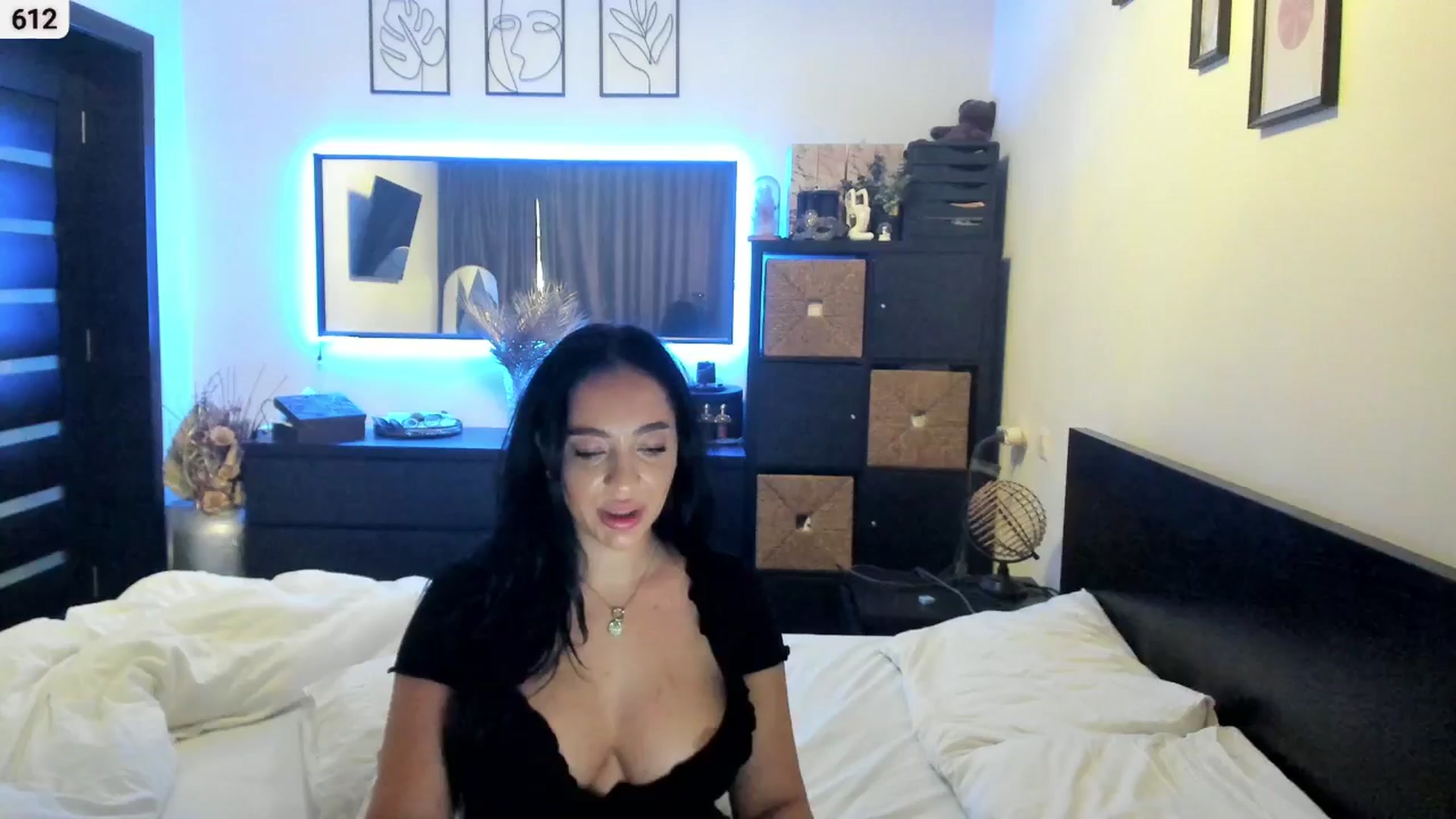 Gallery image thumbnail from EndlesssJoy's myfreecams stream on, 11/22/2025, 08:28 image 13 of 20