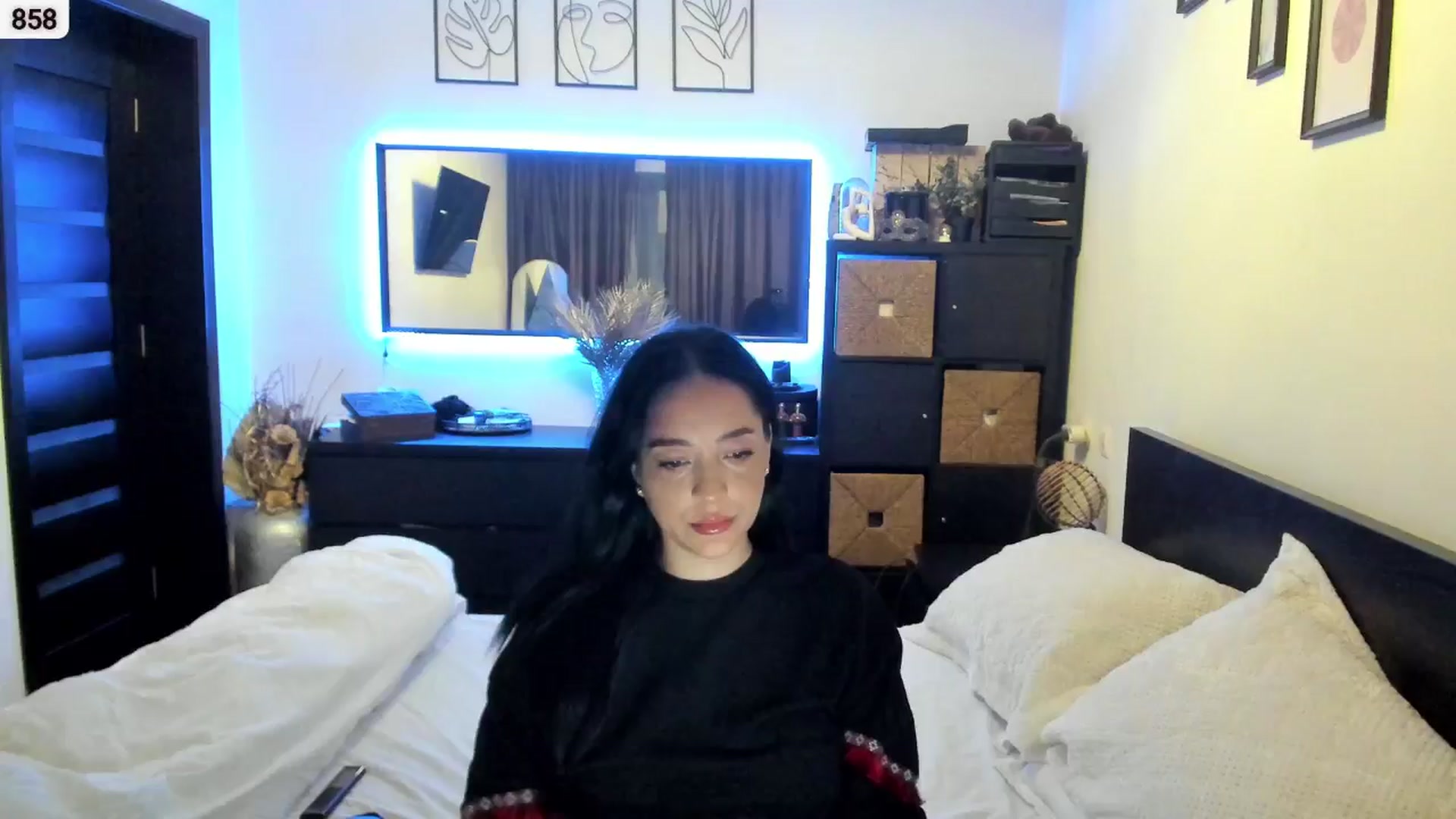 Gallery image thumbnail from EndlesssJoy's myfreecams stream on, 11/29/2025, 05:17 image 2 of 20