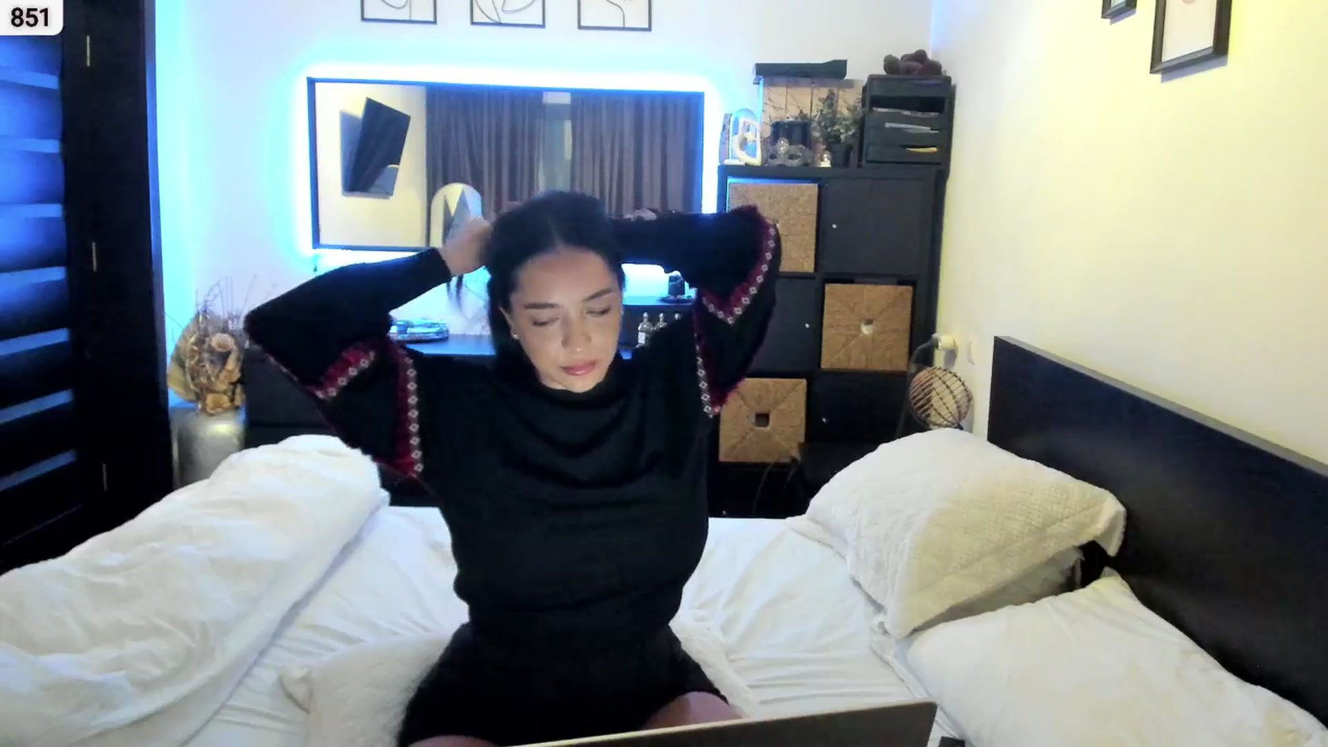 Gallery image thumbnail from EndlesssJoy's myfreecams stream on, 11/29/2025, 05:17 image 20 of 20