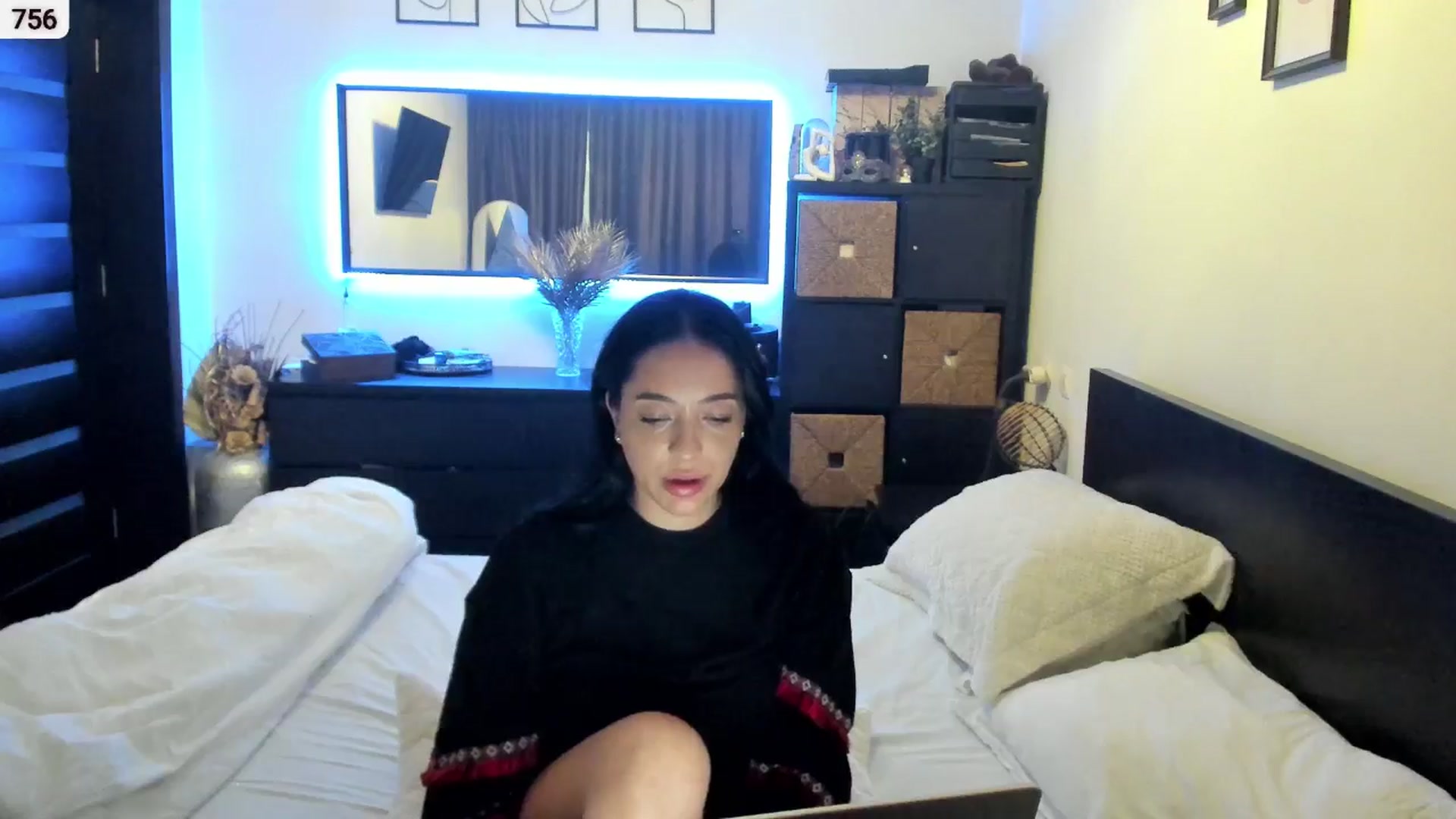 Gallery image thumbnail from EndlesssJoy's myfreecams stream on, 11/29/2025, 08:12 image 17 of 20