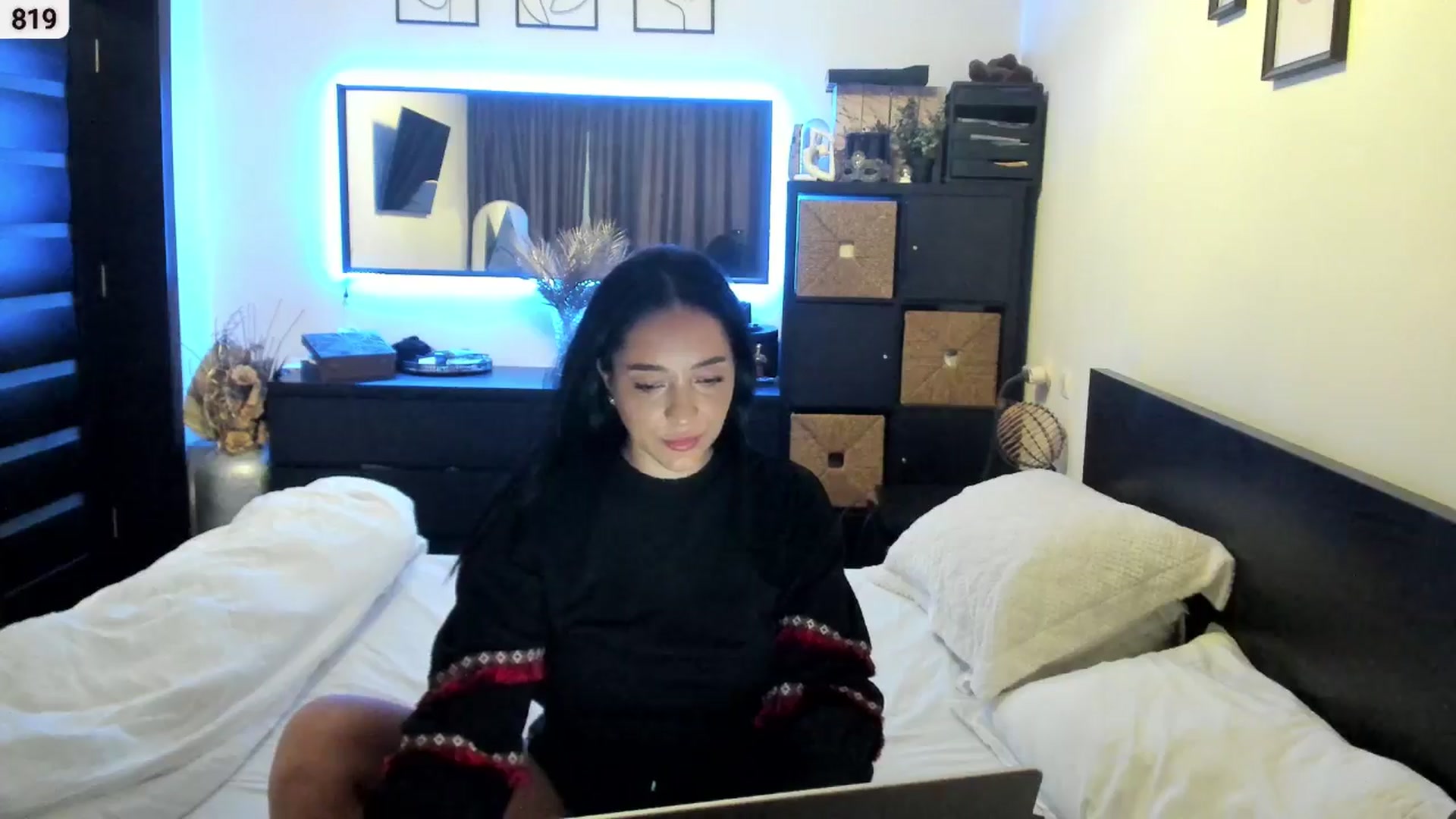 Gallery image thumbnail from EndlesssJoy's myfreecams stream on, 11/29/2025, 08:12 image 8 of 20